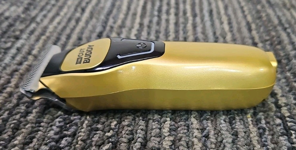 The Cut Buddy 2010 Mini Buddy Cordless Rechargeable Trimmer/Clipper