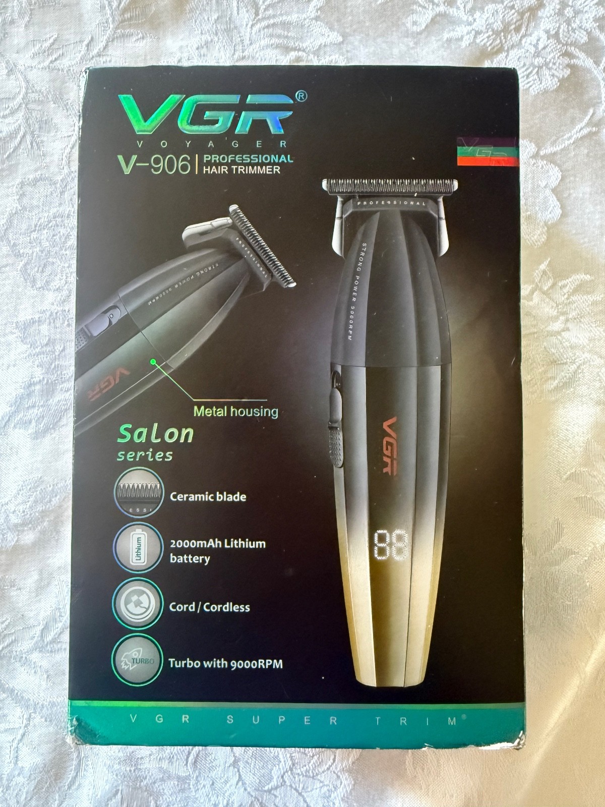 VGR V-906 Professional Hair Trimmer, black and gold, ceramic blade, 9000 RPM