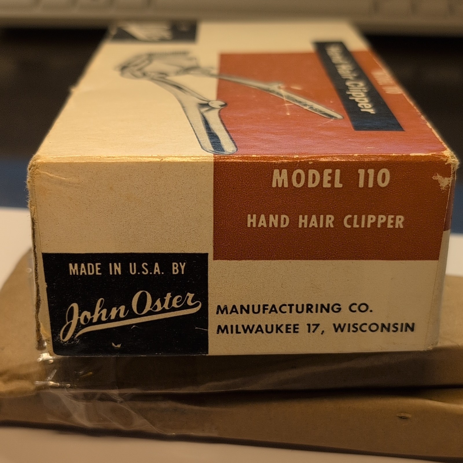 Oster 110 Manual Unisex Hair Clipper Silver #0 Square Blade Head w/ Box