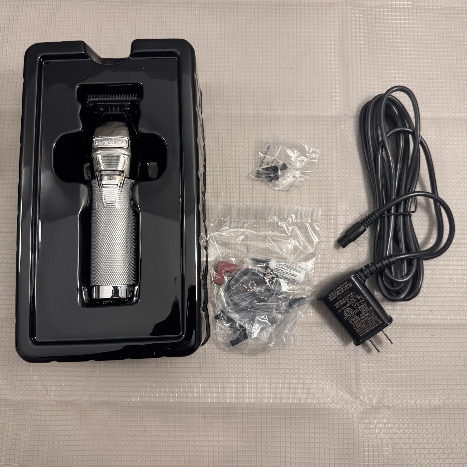 BaBylissPRO SILVERFX+ All-Metal Lithium Outlining Trimmer | FX787NS