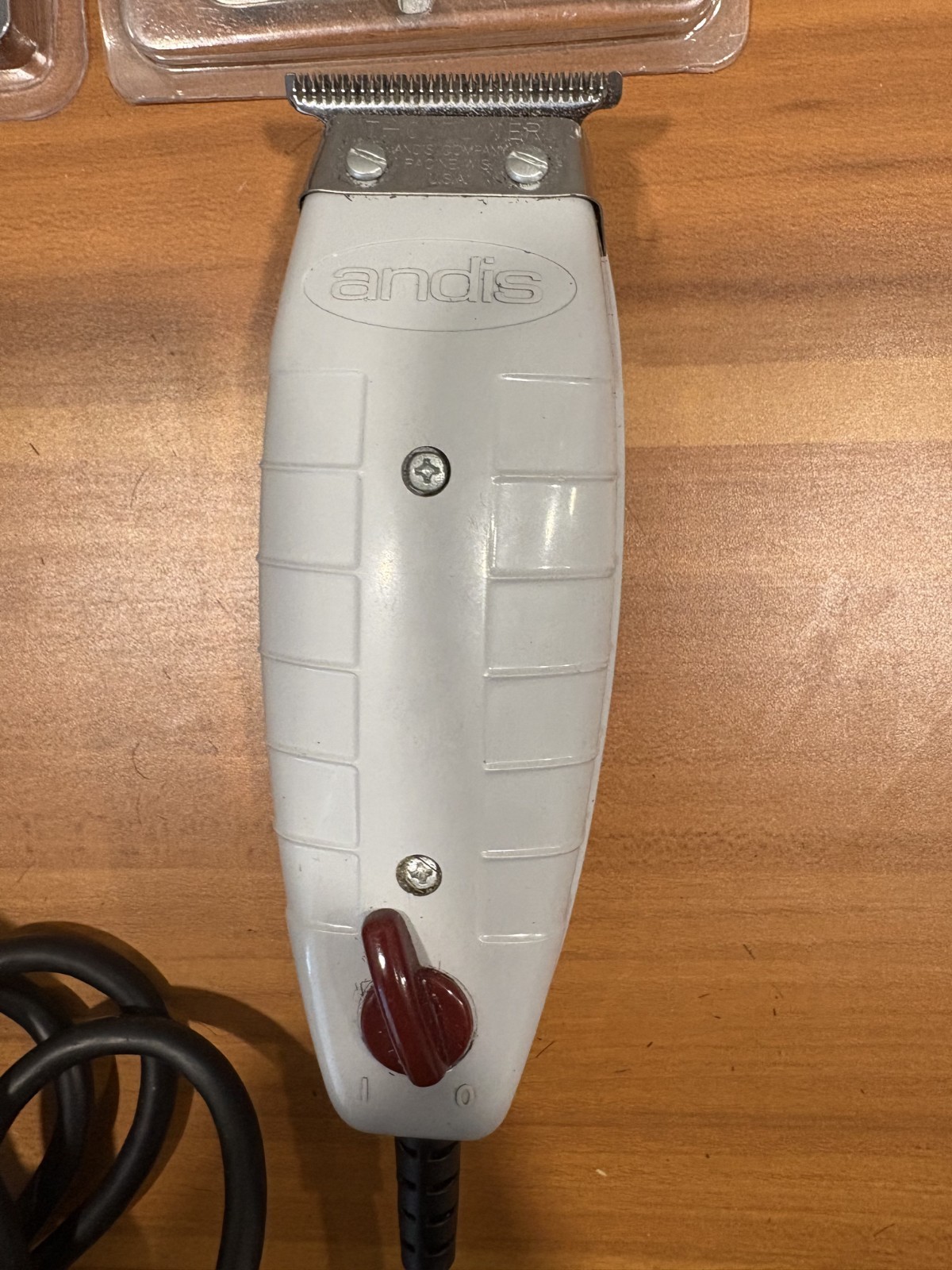 Andis Professional T-Outliner and Misc Trimmer