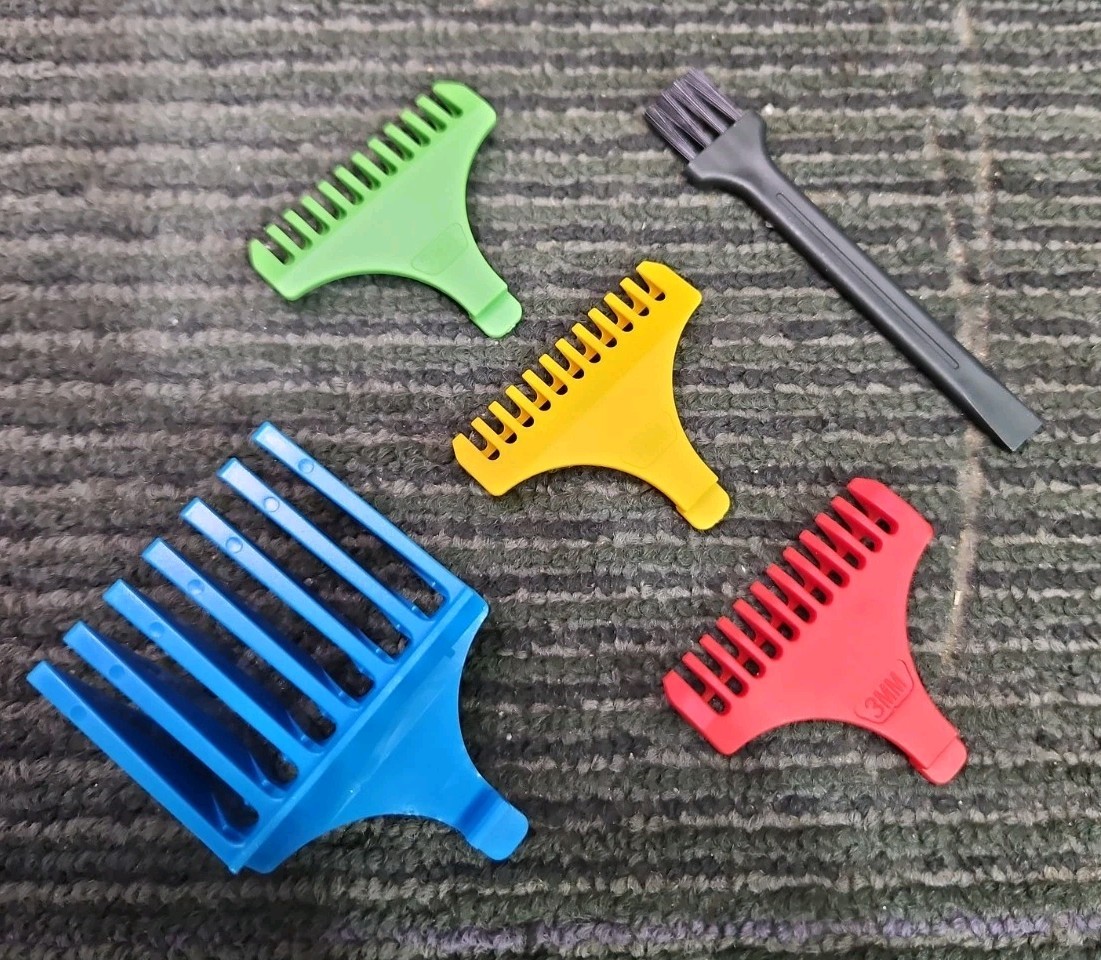 The Cut Buddy 2010 Mini Buddy Cordless Rechargeable Trimmer/Clipper