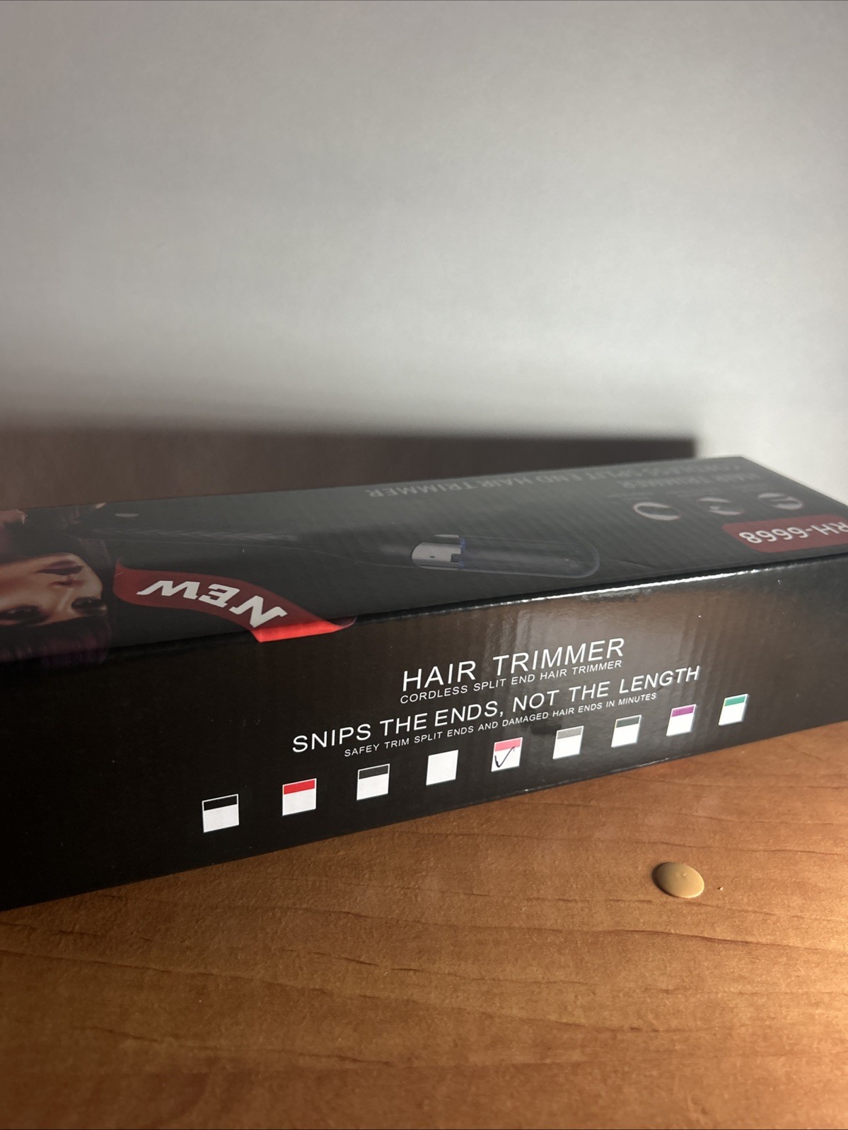 RH-6668 Cordless Split End Hair Trimmer Black Type-C Charging Port