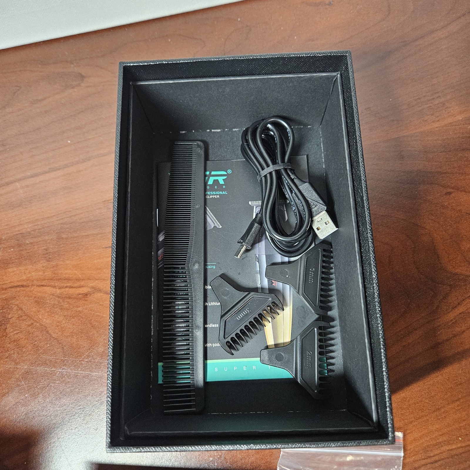 VGR Voyager V-906 Cordless Hair Trimmer USB Charging LED Display Black Gold