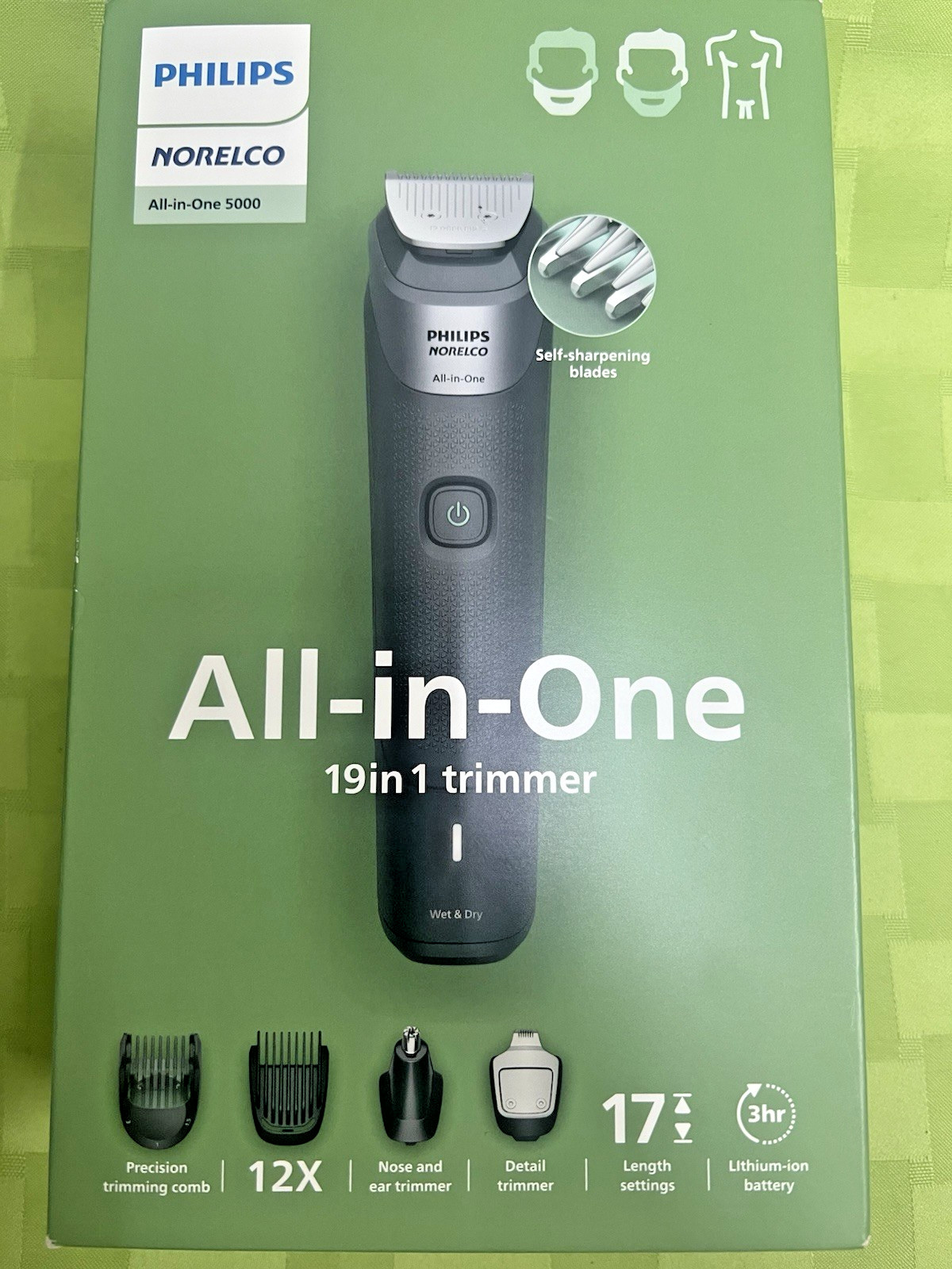 Philips Norelco 5000 Series 21-in-1 Trimmer MG5975/49 Beard Hair Body Groomer