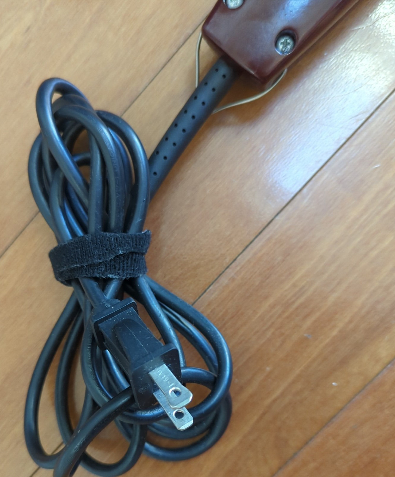 Oster Fast Feed Adjustable Pivot Motor Clipper / 23-51F