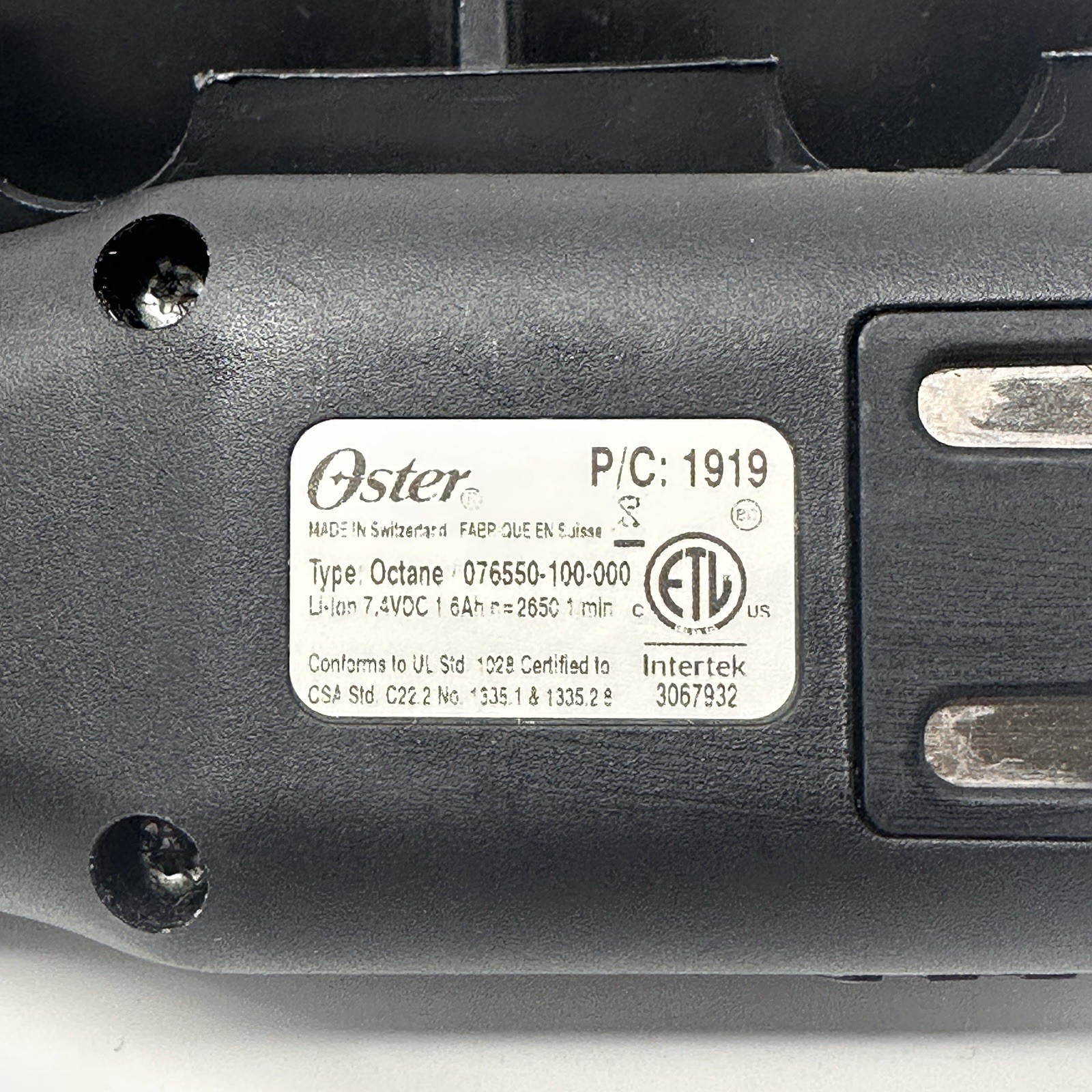 Oster Octane Lithium-Ion Cordless Professional Clipper, Charger, 8 Blades Tested