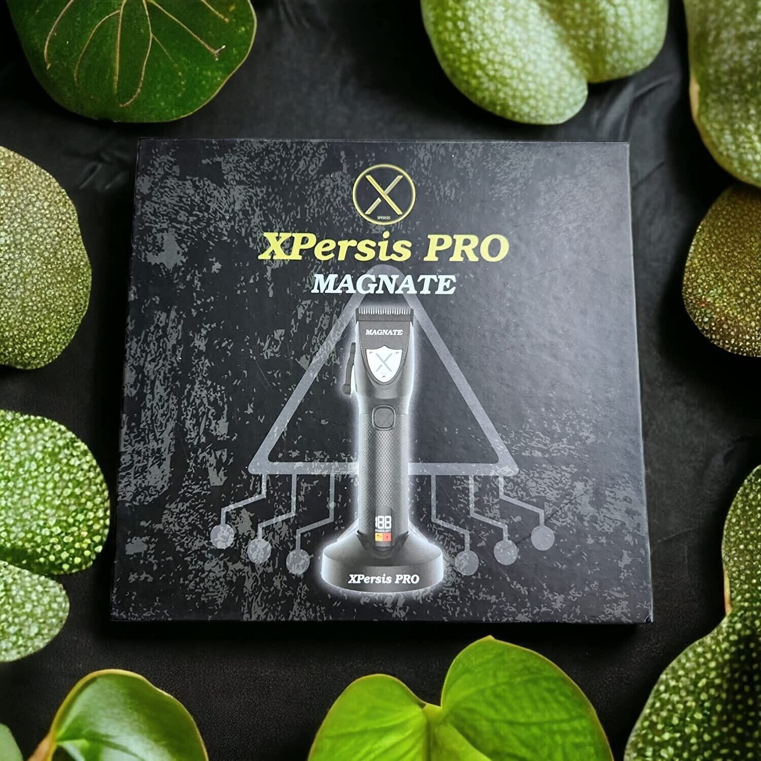 XPERSIS Magnat Professional Cordless Hair Clipper with Xtra DLC Fade Blade