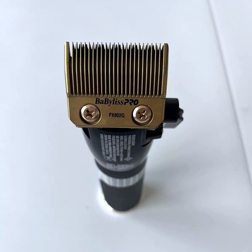 New Babyliss Pro BLACK and GOLD FX FX870BN Cord/Cordless Adjustable Clipper
