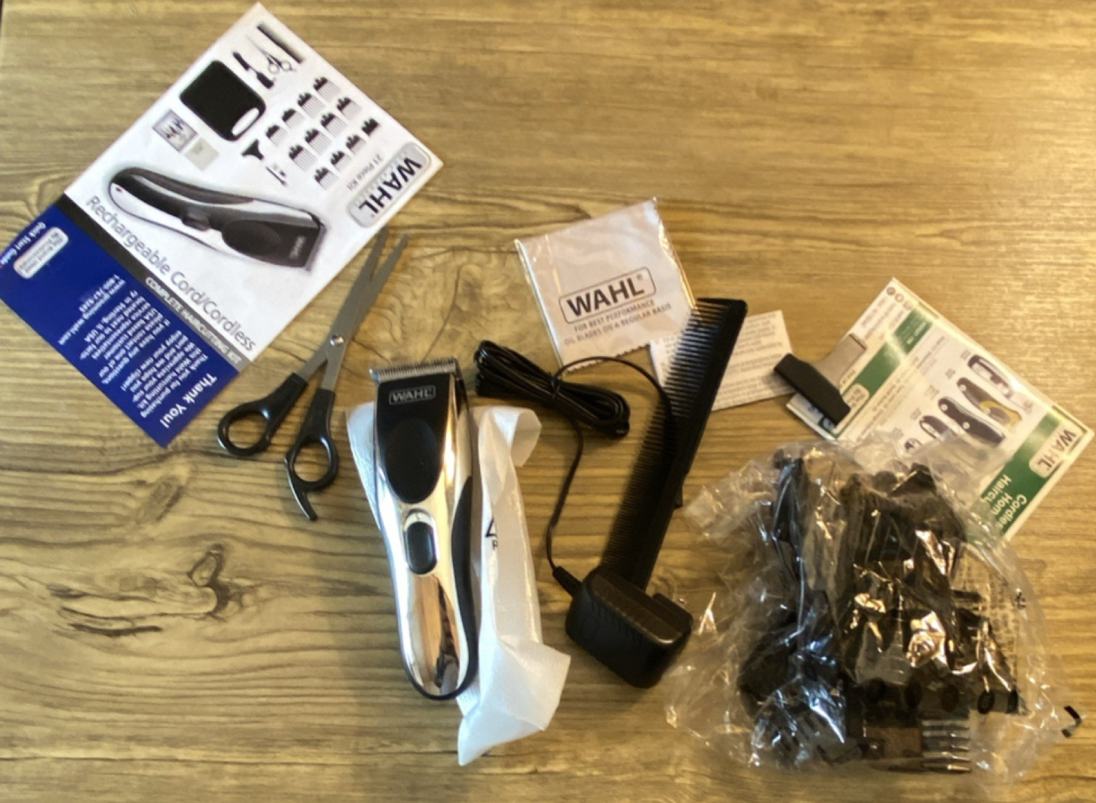 Wahl 79434 Rechargeable Cordless Clipper Kit Silver Black Hair Guards