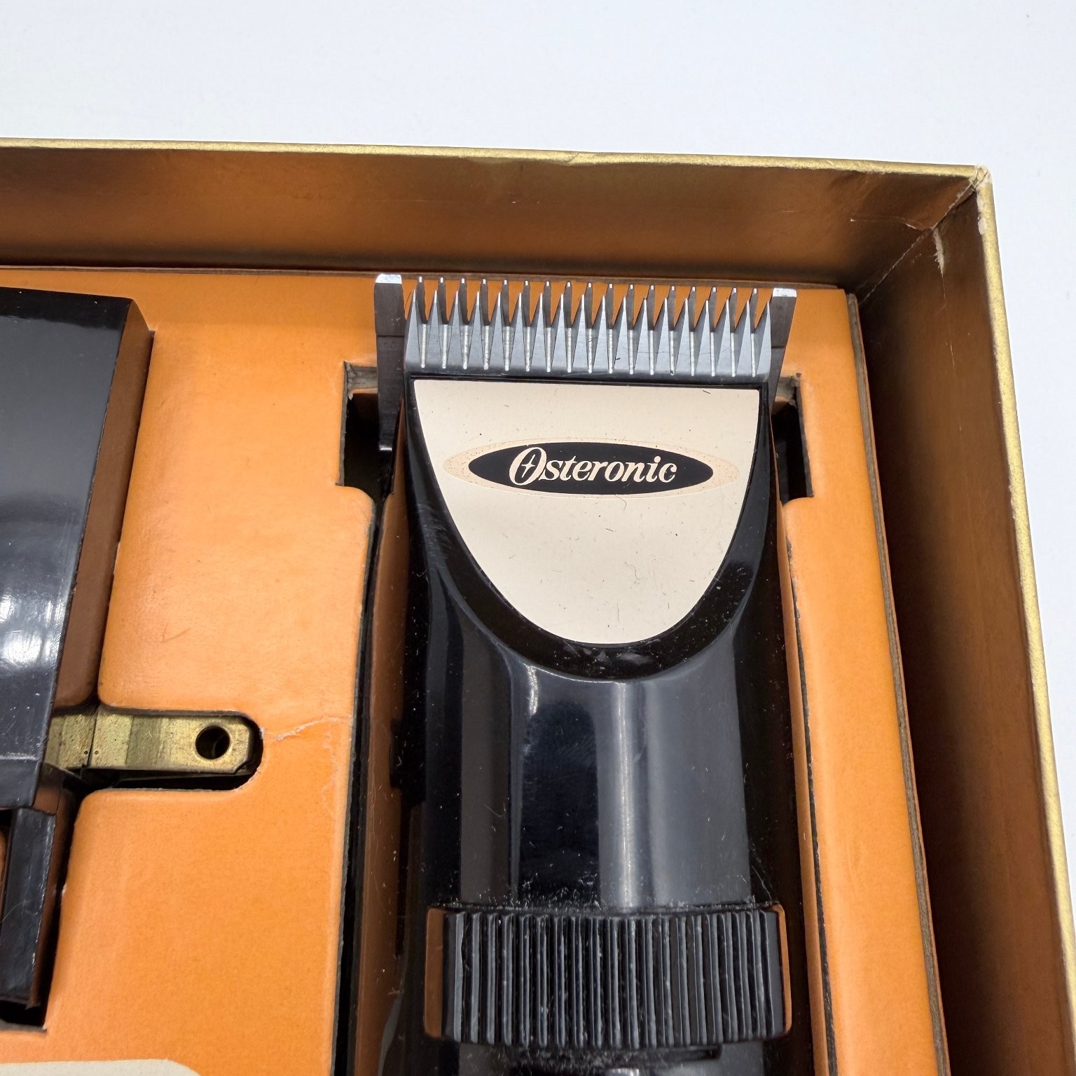 Vintage 1965 Oster Osteronic 77 Barber Hair Clipper Power Pack In Box Blades USA