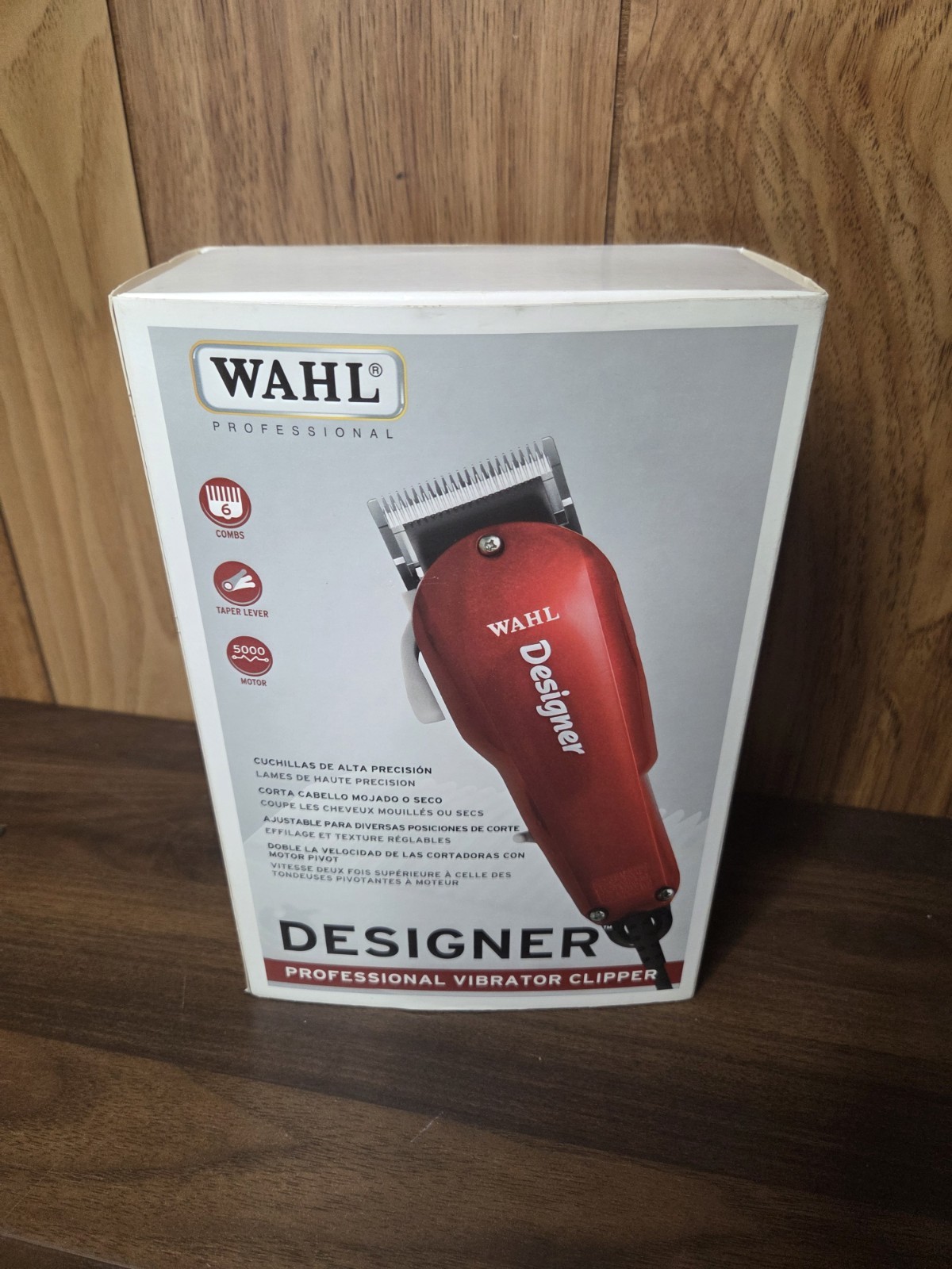 WAHL Designer Professional Vibrator Clipper Model 8355-400 RED Open Box
