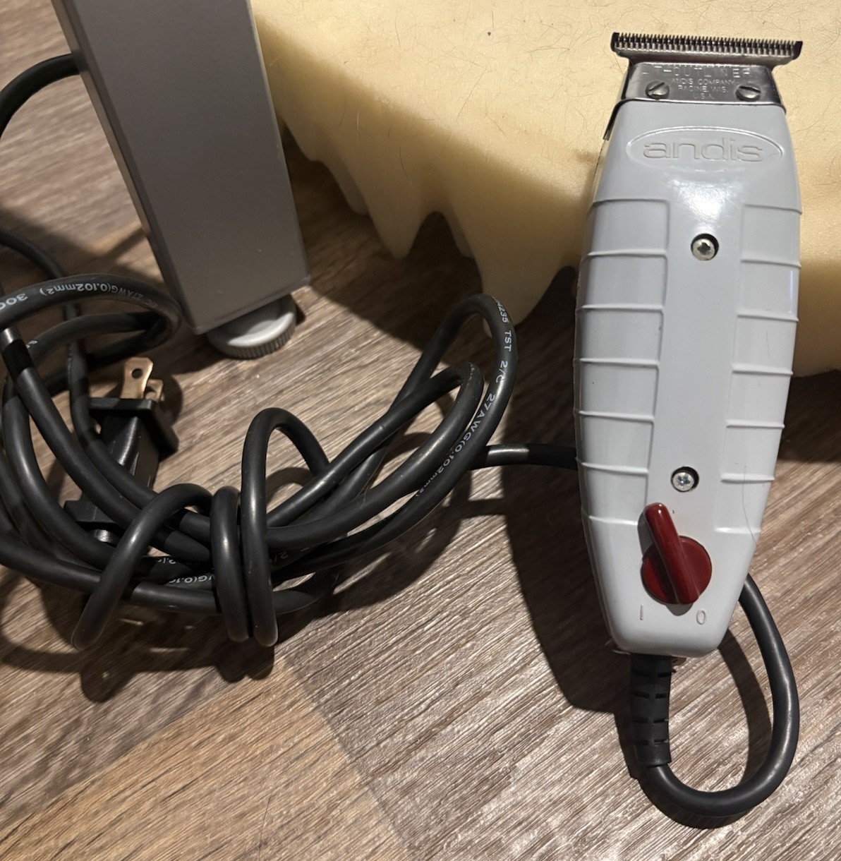 Andis T-Outliner Model G Trimmer Clipper Gray