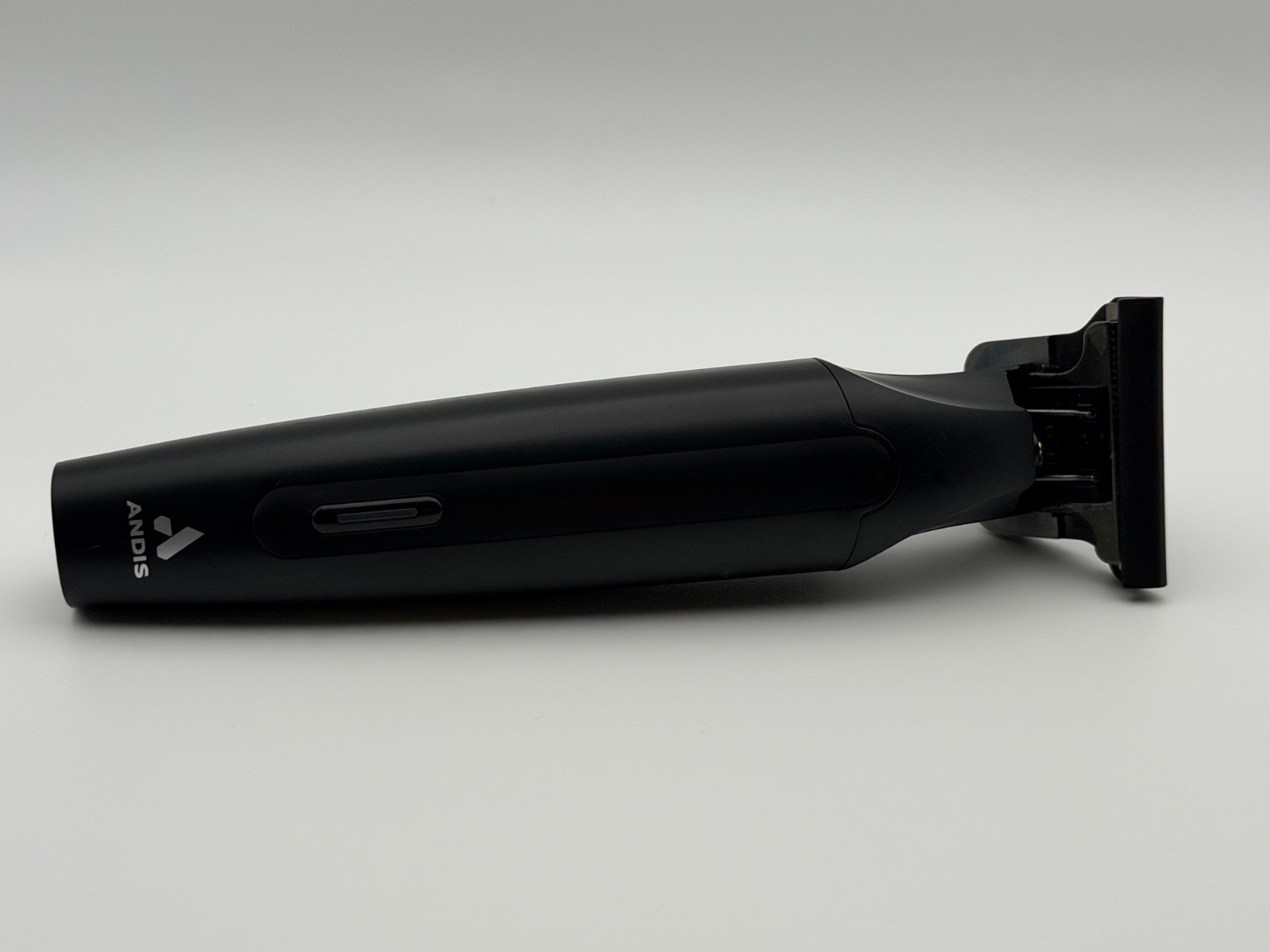 ANDIS [CLT-V] INSIGHT SLIM CORDLESS T-BLADE HAIR CLIPPER TRIMMER – [UNIT ONLY]