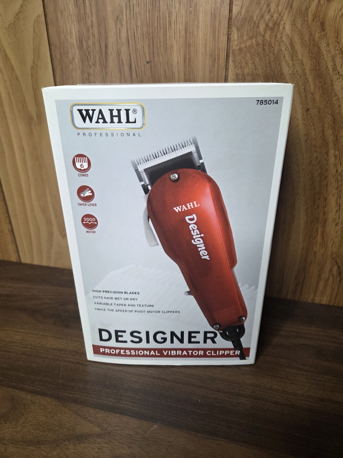 WAHL Designer Professional Vibrator Clipper Model 8355-400 RED Open Box