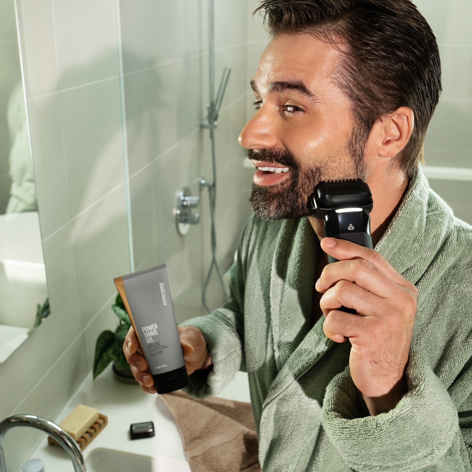 MANSCAPED® The Chairman™ PRO Men’s Foil Face Shaver – Two Interchangeable Blades