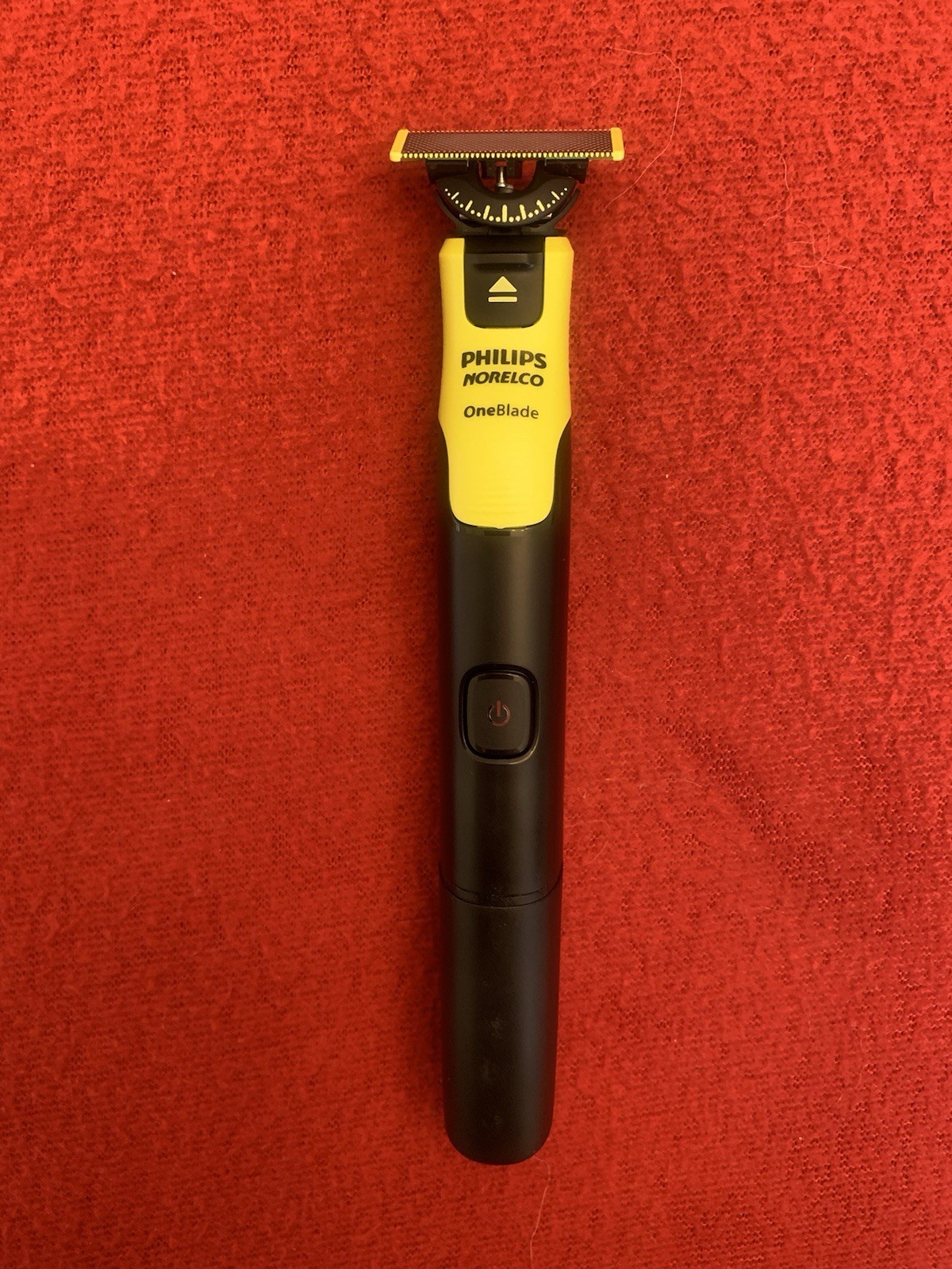 Philips Norelco OneBlade Men’s Beard/Face Trimmer, Shaver QP4631/90 -NEW NOB p63