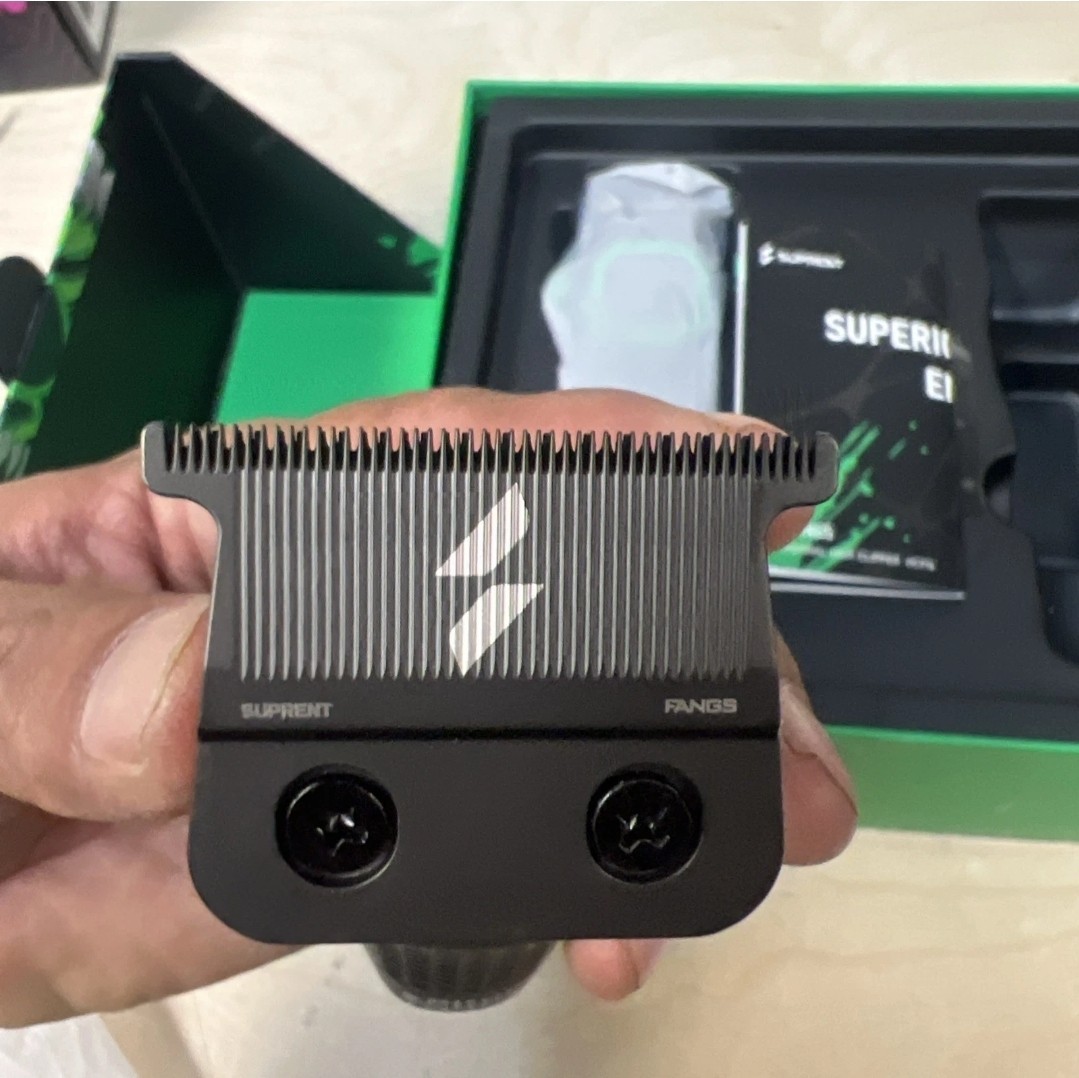 ‼️SUPRENT Fangs HC976 Clipper & Trimmer Set, Adjustable Speed, Charging Stand .
