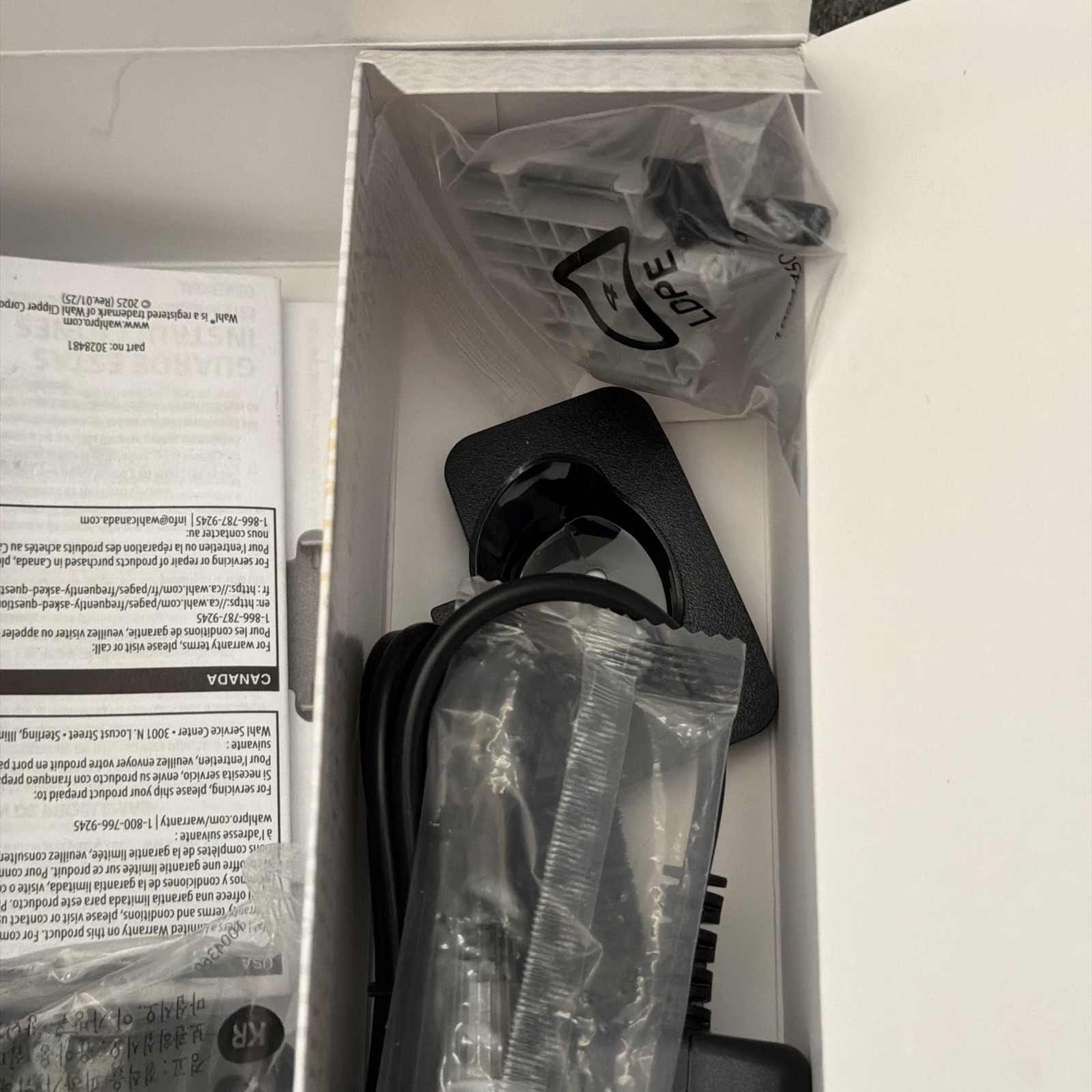 Wahl Hi-Viz Trimmer, DLC-Coated Wide T-Blade, Adaptive Speed Control Cordless