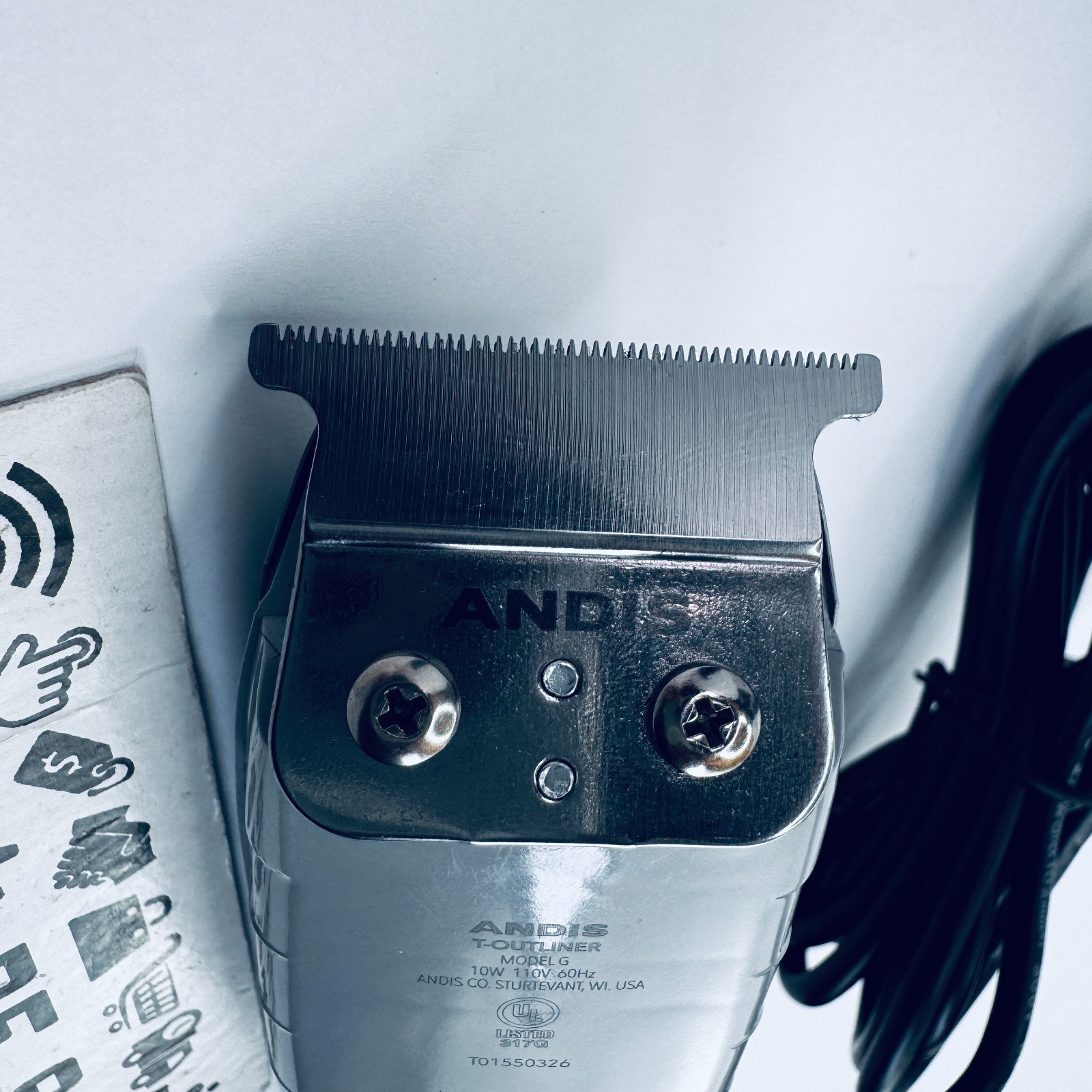 Andis 04780 Professional T-Outliner Beard & Hair Trimmer for Men / Carbon Steel