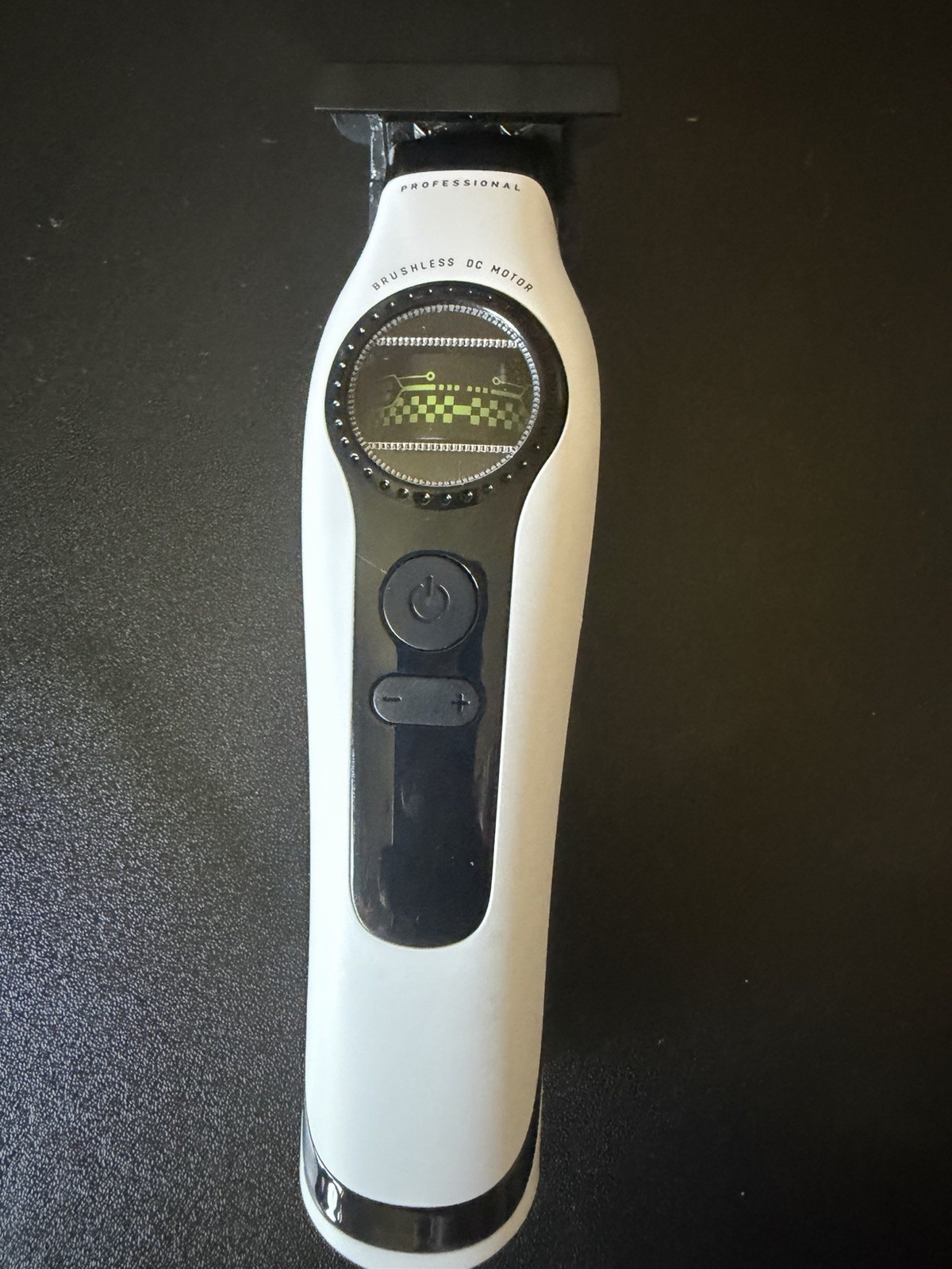 Cordless Rechargeable T-Blade 8000rpm Trimmer, Digital Display and charging dock