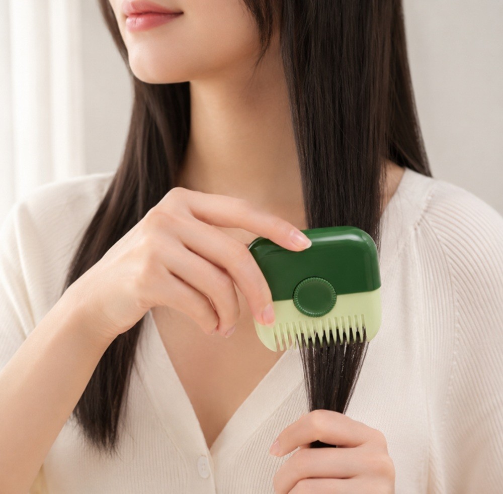 2-in-1 Hair Trimmer & Manual Bangs Trimmer Comb – Double-Sided Razor Cutter