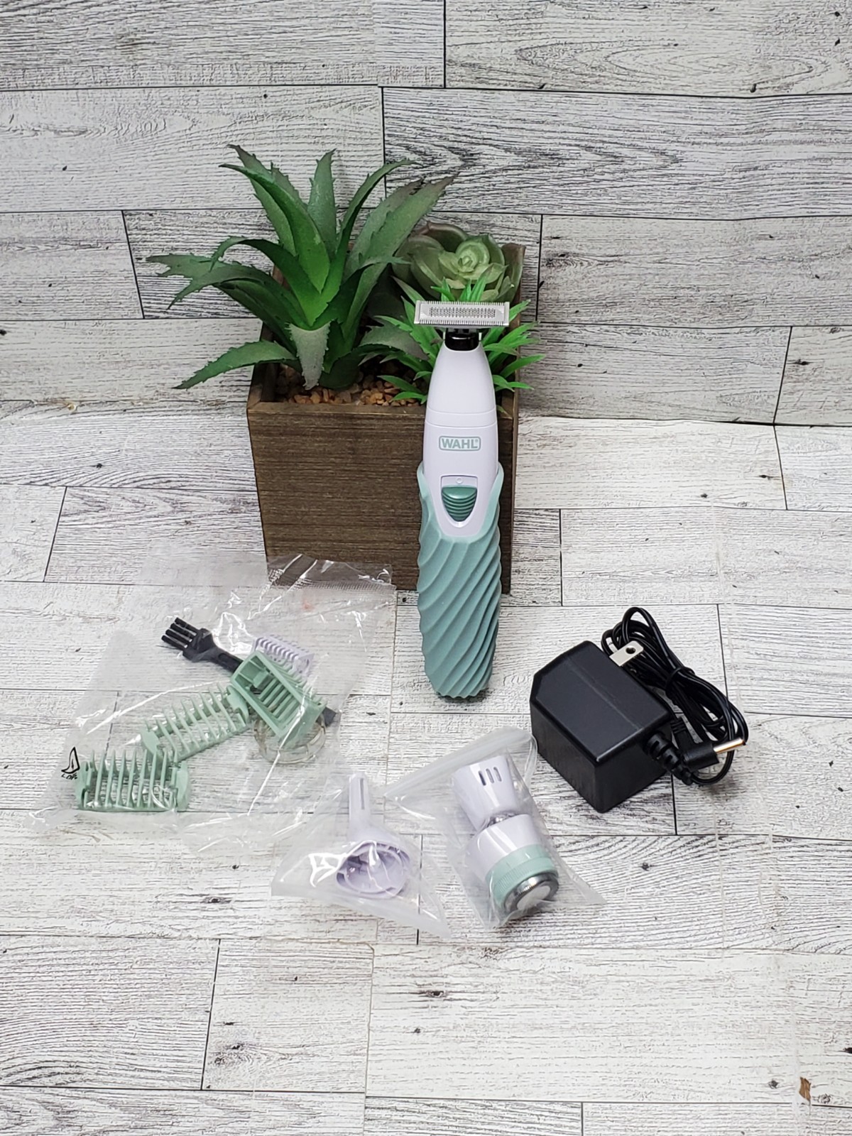 Wahl Be Radiant Face & Body Electric Shaver for Women
