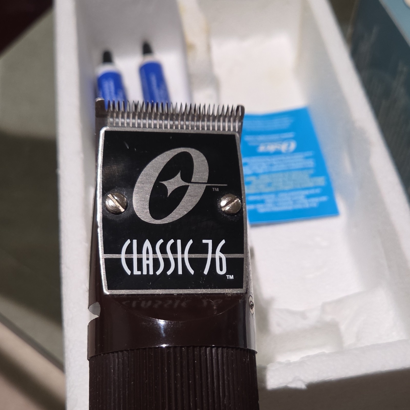 Oster Classic 76 Corded Hair Clipper, Detachable Blade, Burgundy 76076-010