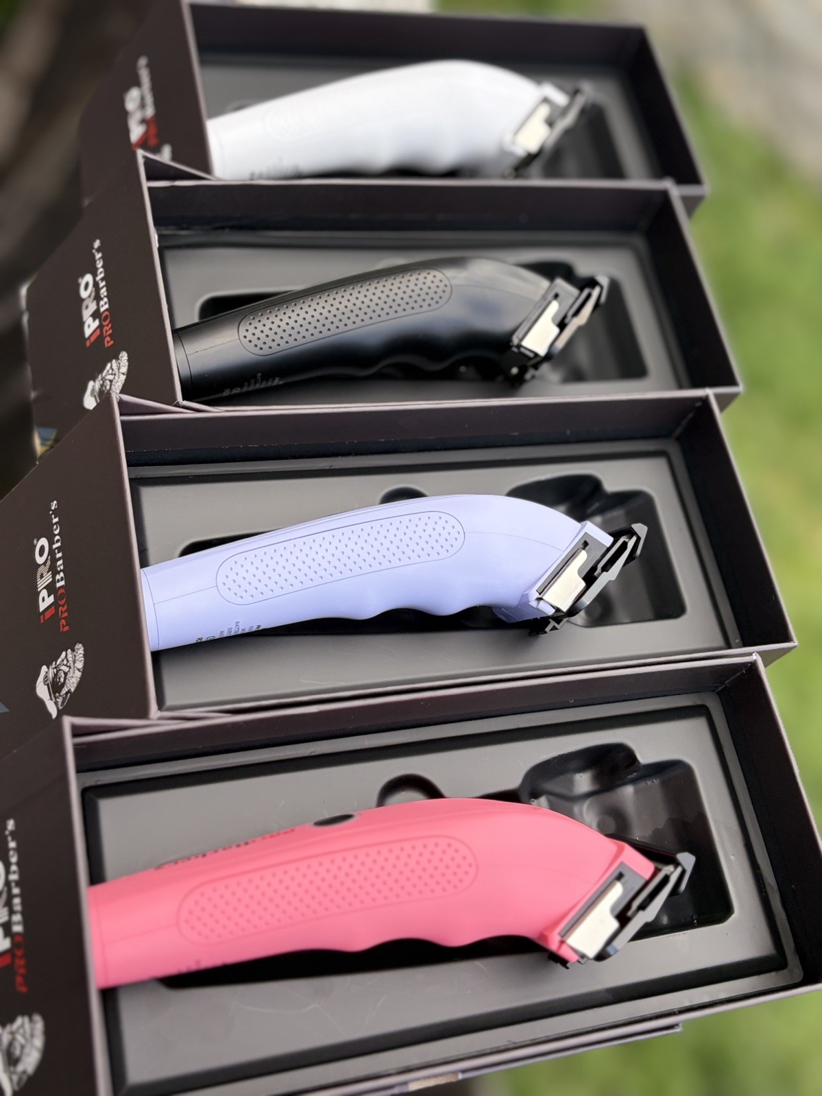 Pro Barbers Cordless Clipper Black Rechargeable Brand New Free Shipping
