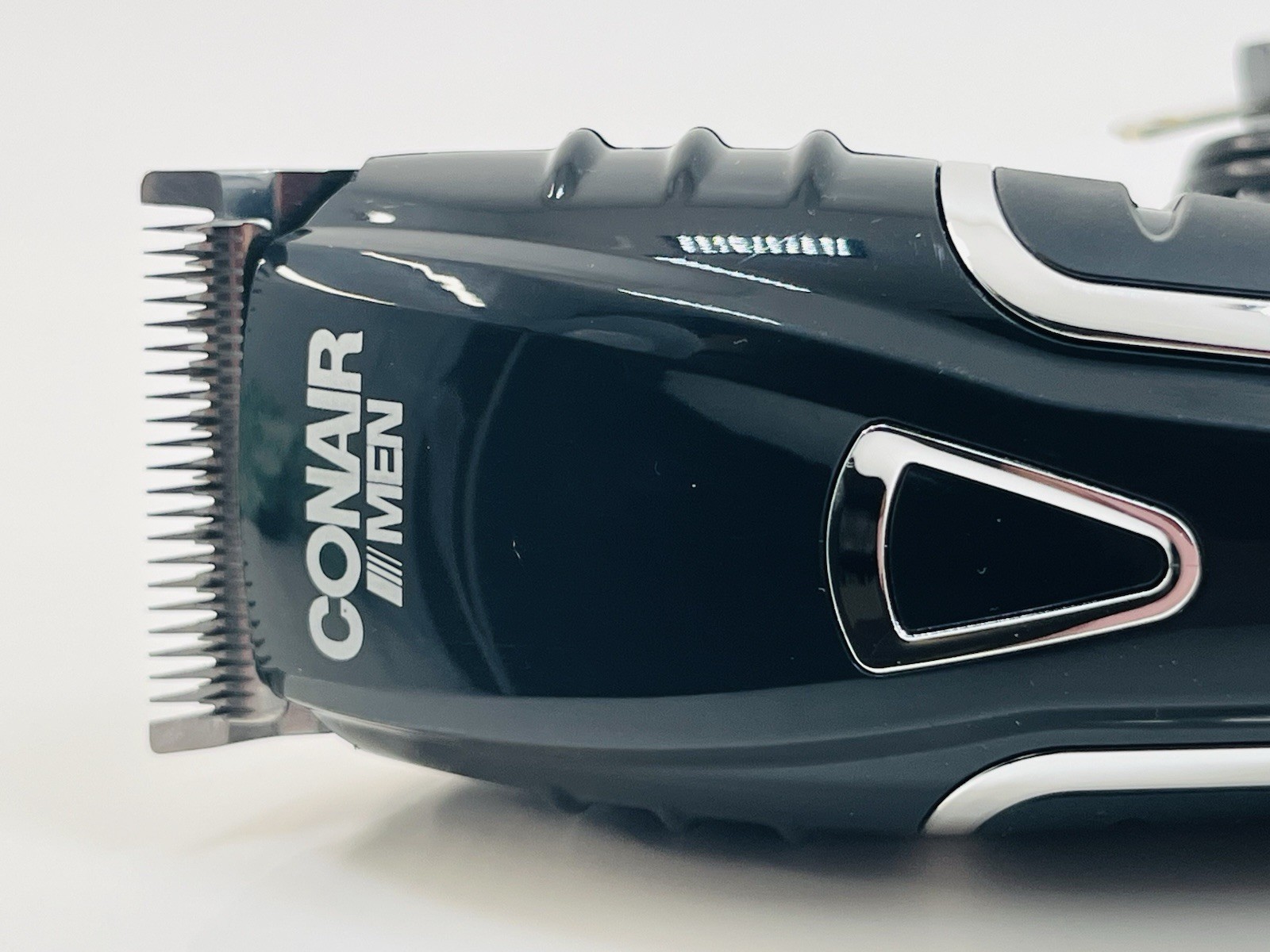 ConairMEN No-Slip Grip Hair Clipper 16-Piece Home Haircutting Kit HC2000R