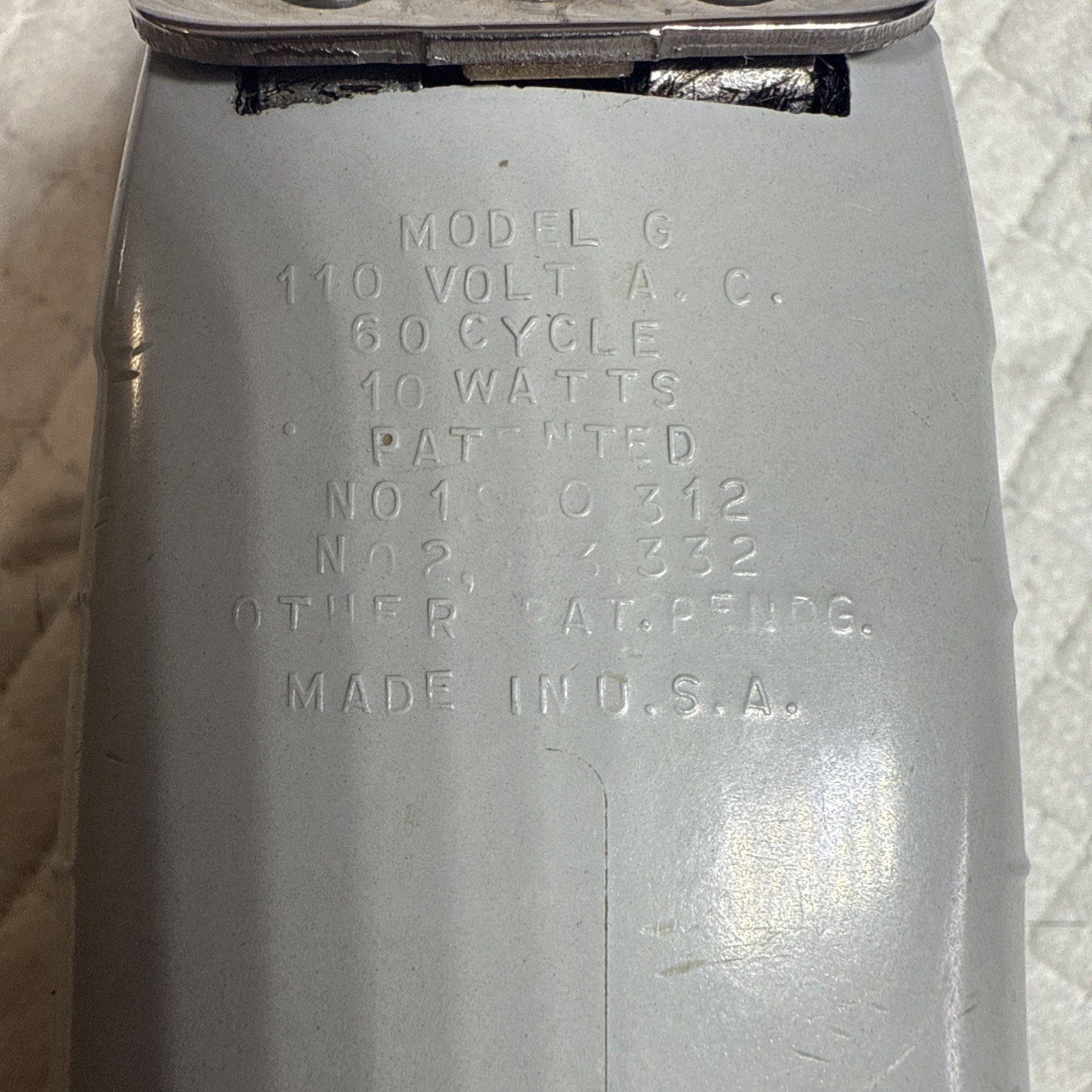 Andis Outliner II Model G Corded Hair Trimmer Clipper USA Barber Classic (READ)