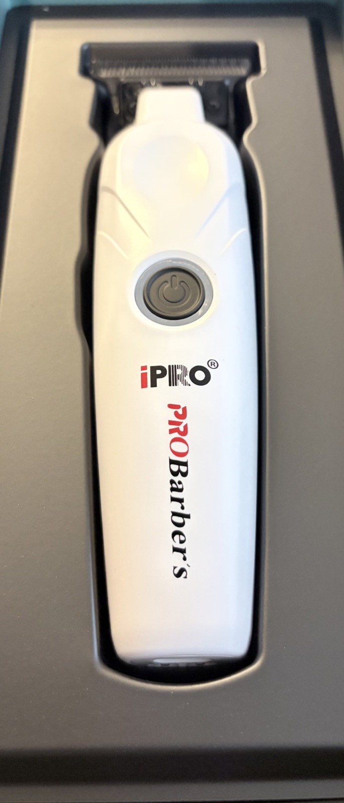 PROBarber’s PROFESSIONAL HAIR TRIMMER MODEL: S1082 White New