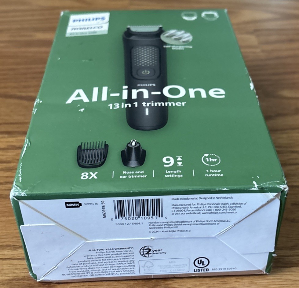 Philips Norelco All-In-One 3000 Series 13-in-1 Beard & Hair Trimmer MG3919/50