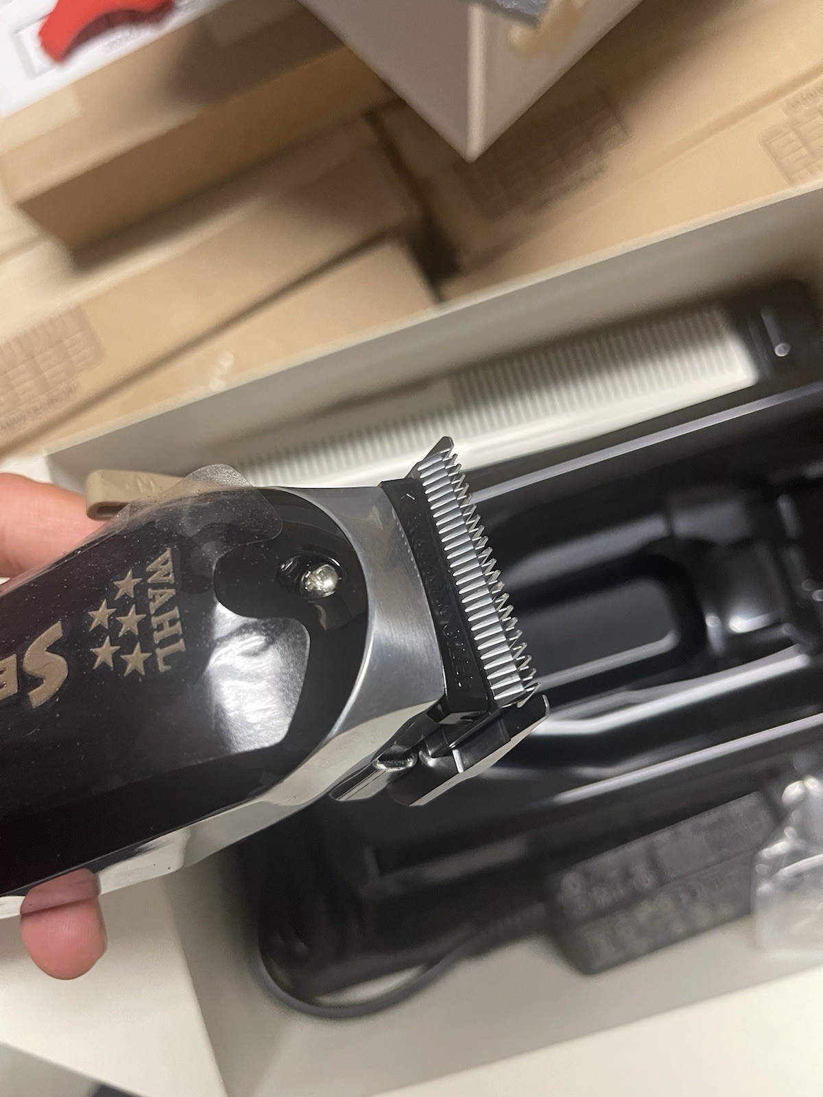 Wahl Professional 5-Star Cord/Cordless Senior Clipper Zero-Gap Adjustable Blade