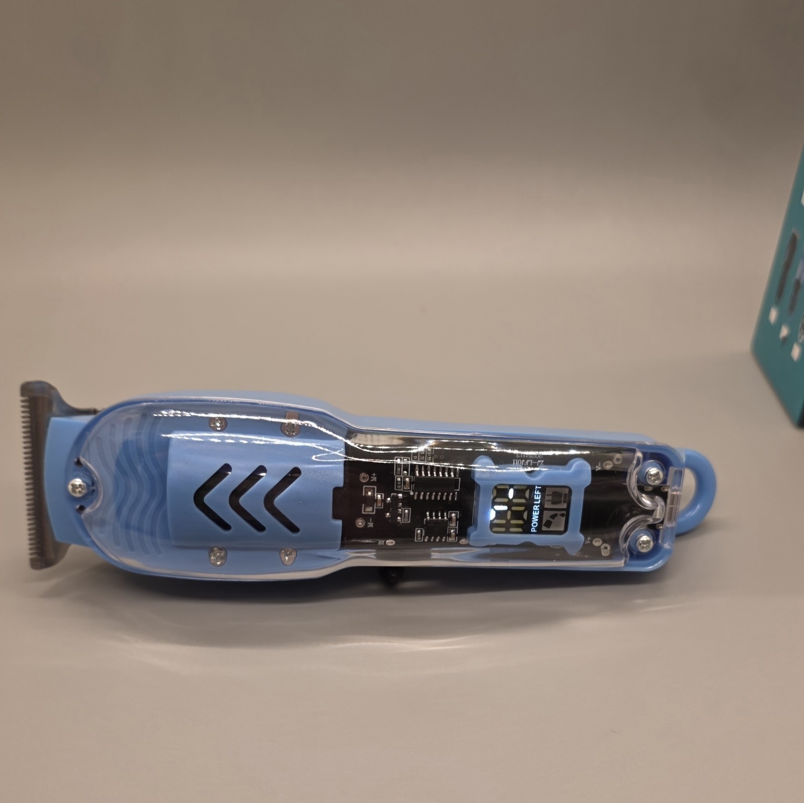Rechargeable Electric Mens Hair Clippers With Attachments & USB-C Charging Cord.