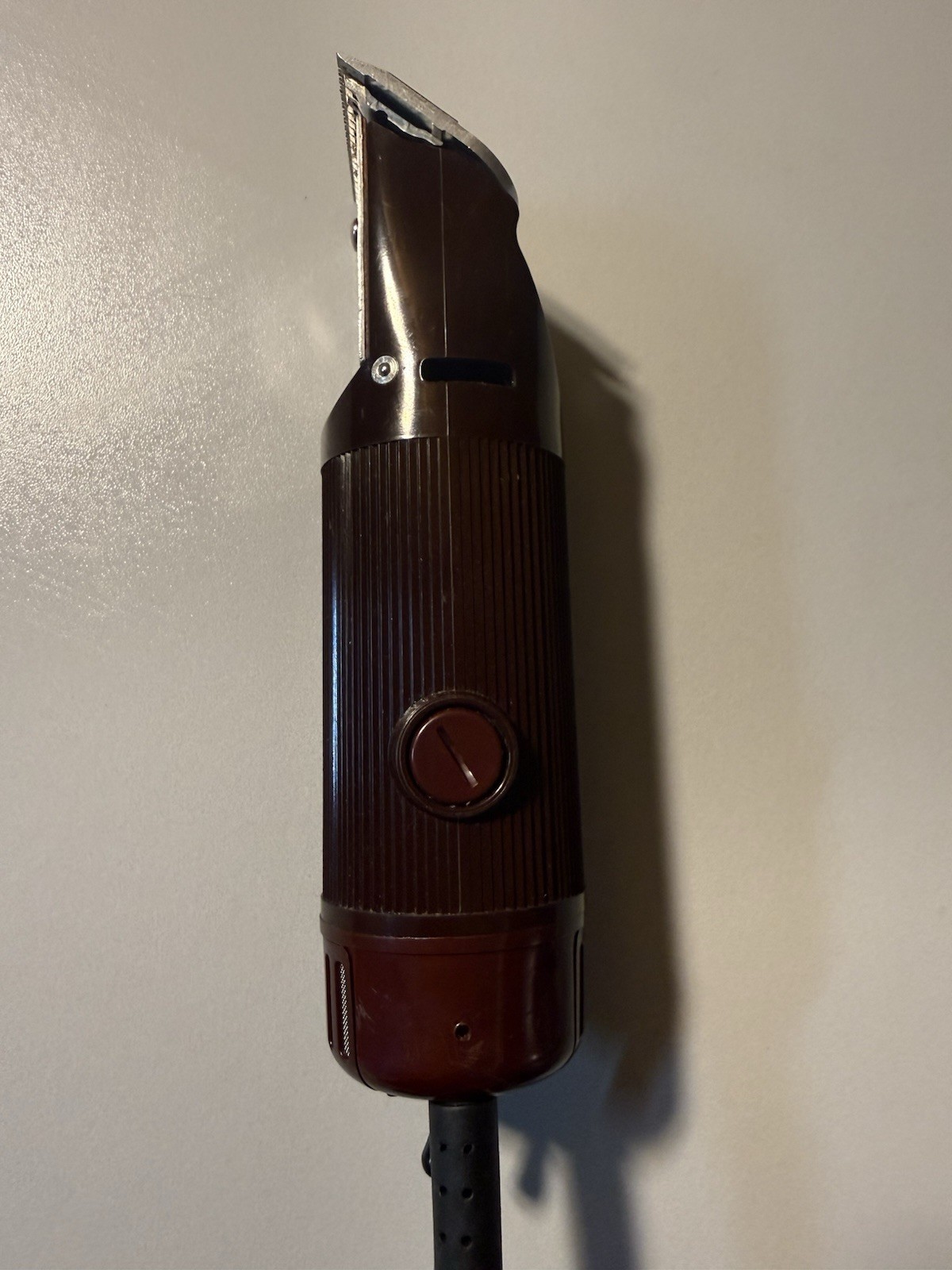 Oster Classic 76 Professional barber clipper