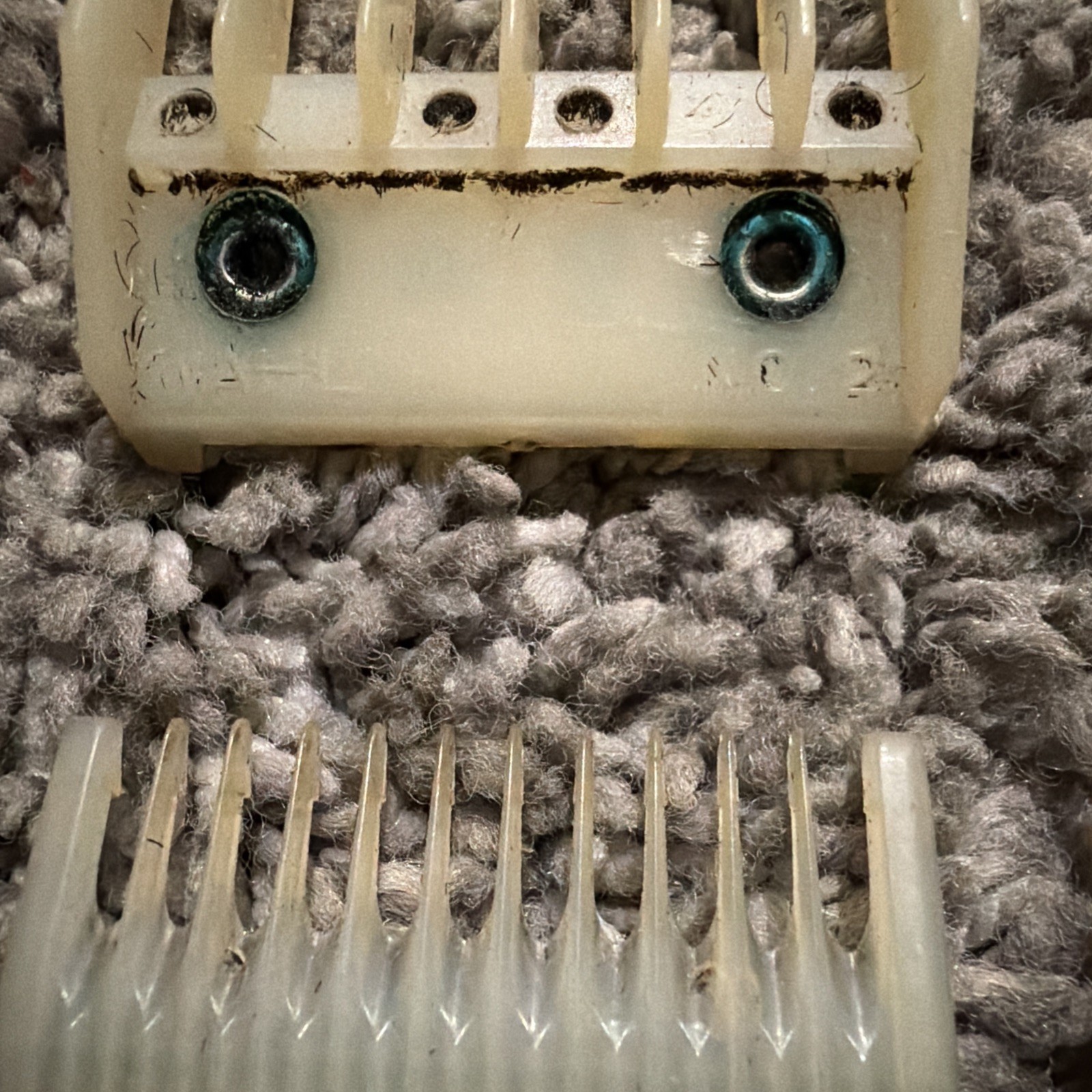 OSTER MODEL 10 PROGIENIC HEAVY DUTY ELECTRIC BARBER HAIR CLIPPER W/CLIPS WORKS