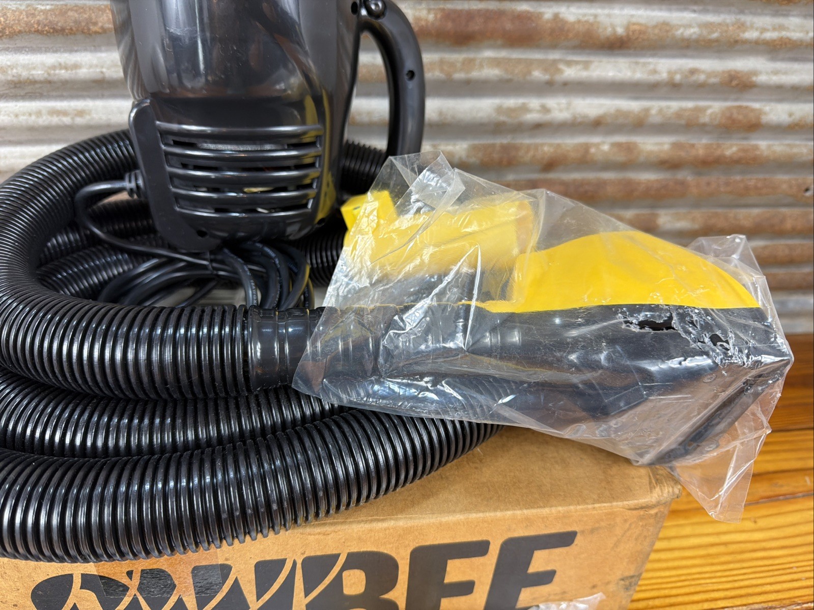 Flowbee Home Haircutting System Clipper Head/Hose, Vacuum & Accessories Included