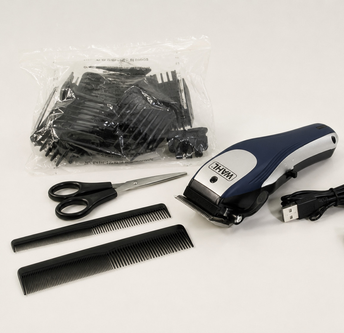 Wahl Lithium Ion Pro 79470 Cordless Hair Clipper Kit New Open Box Complete