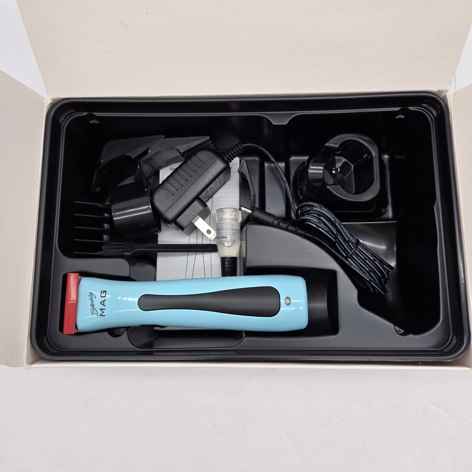 Wahl Sterling Limited Edition Lithium-Ion Cord/Cordless Mag Trimmer Blue