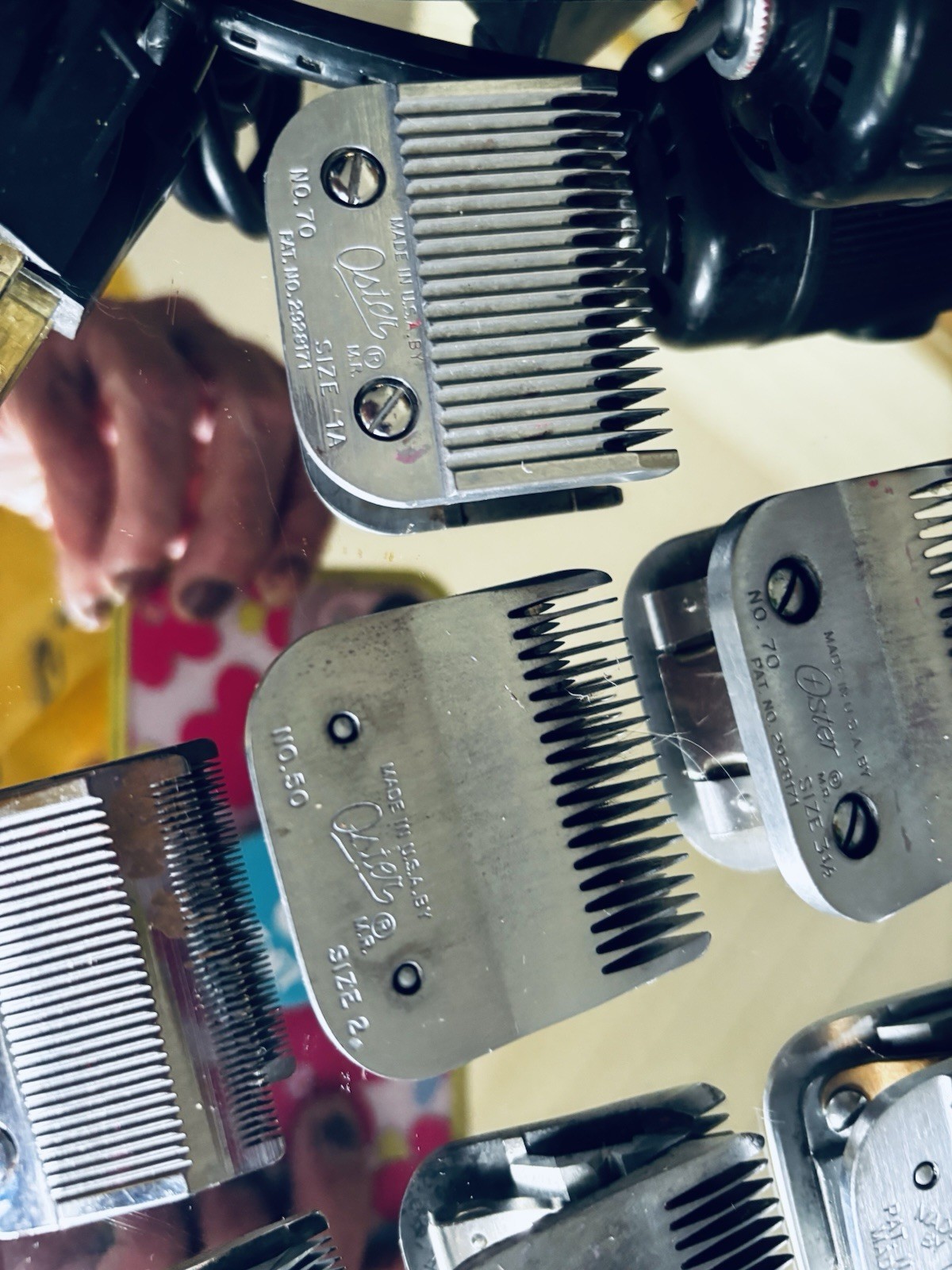 Barber Clippers Vintage Oster 76 Hair Clipper And 12 Oster Stainless Steel Blade