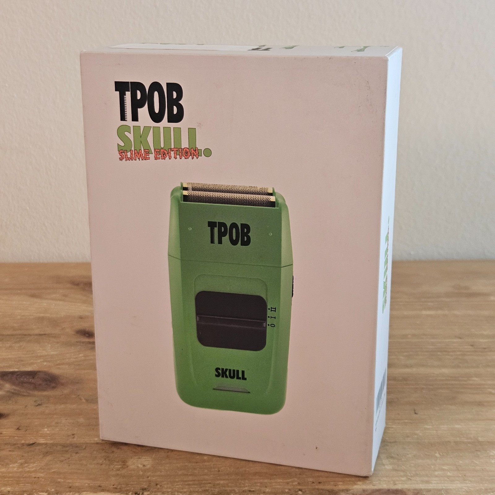 TPOB SKULL Slime Green Black Foil Head Unisex Trimmer USB Charging Face Head
