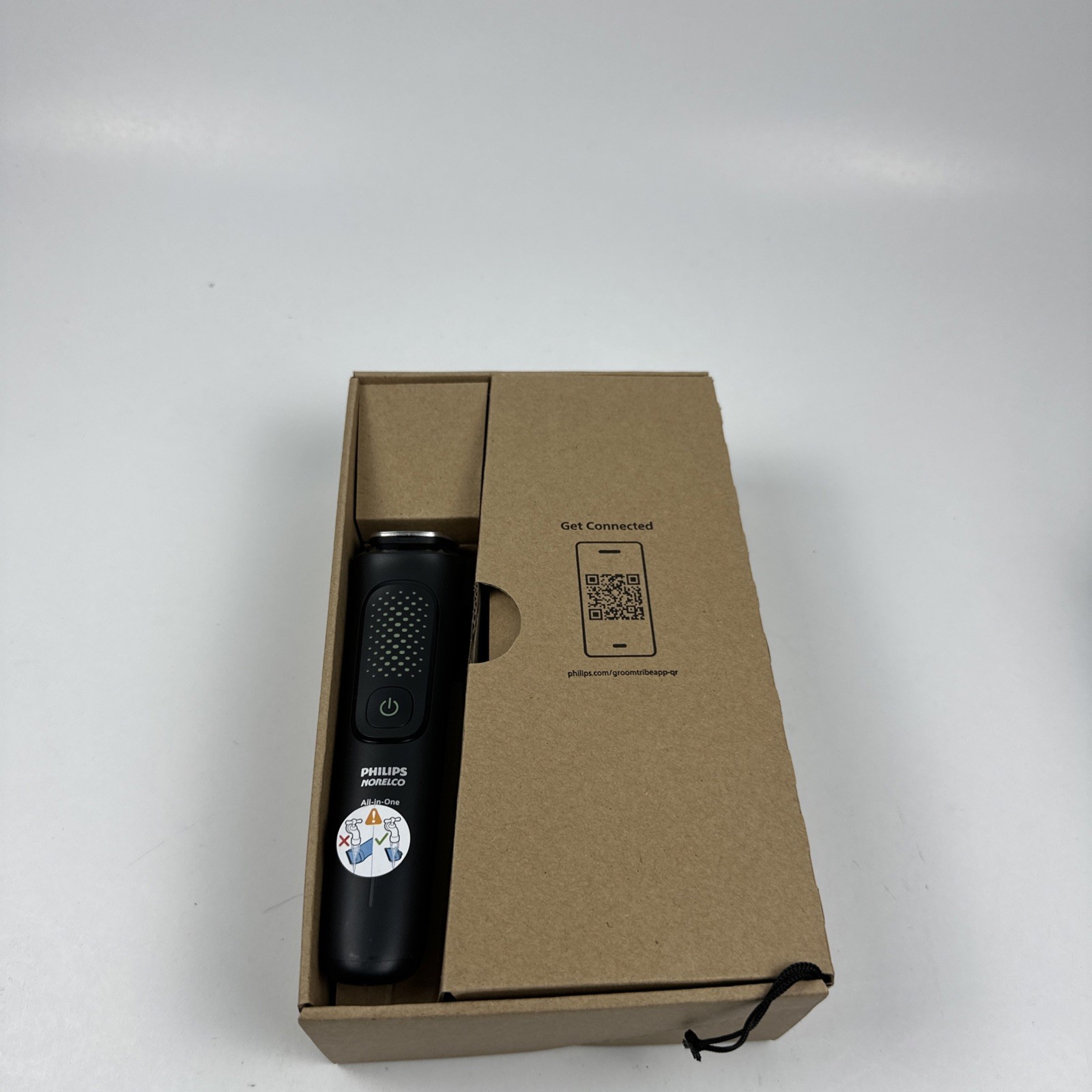 Philips Norelco All-In-One 3000 Series 13-in-1 Beard & Hair Trimmer MG3939/50