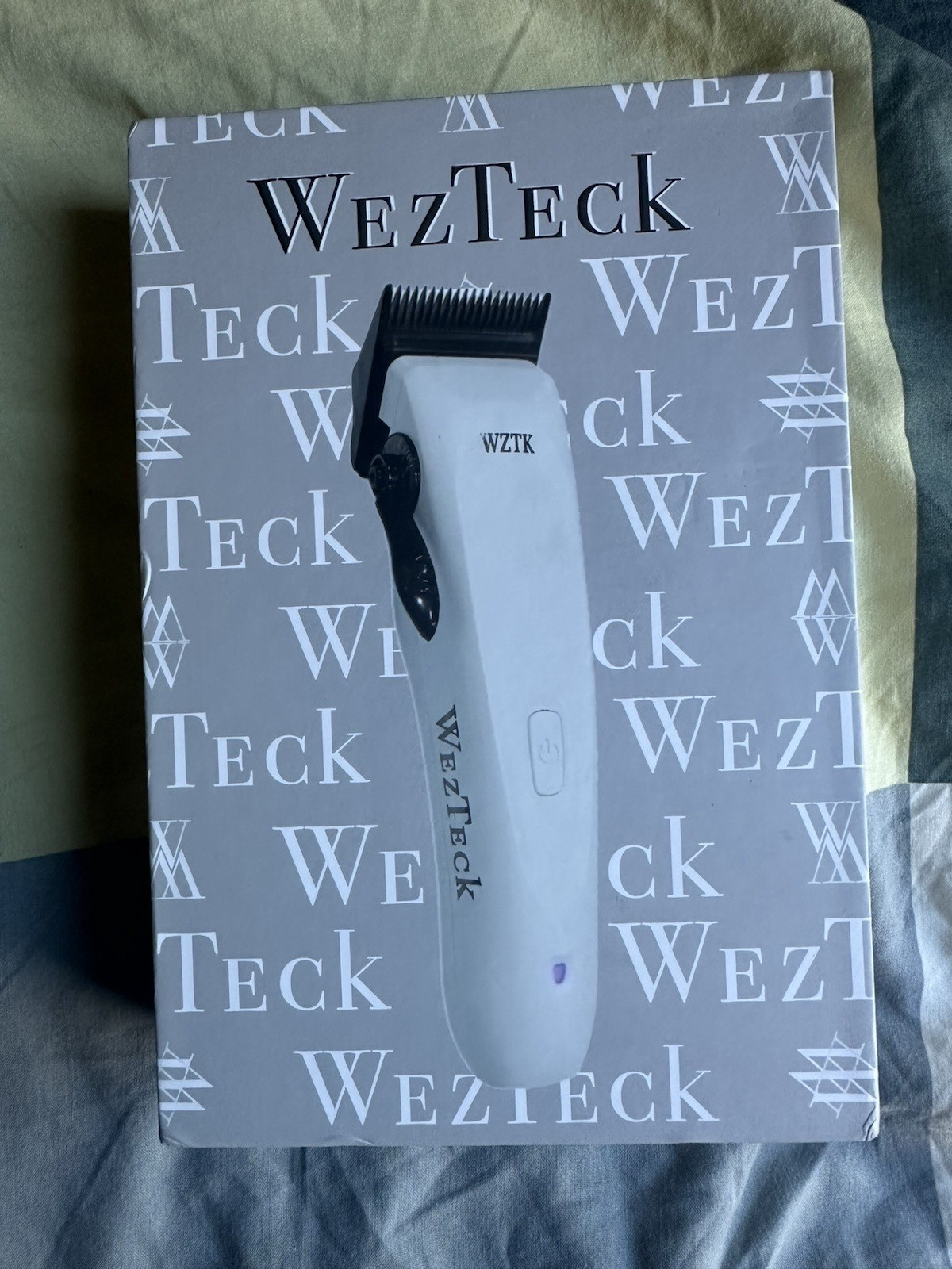 WezTecK Hair Clipper Opens from a 0-2 White