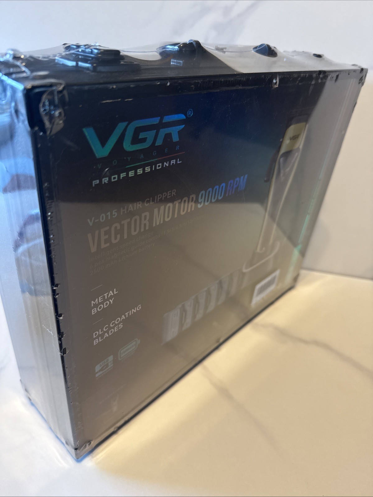 VGR Voyager 015 Professional Cordless Hair Clippers 9000 RPM Vector Motor Metal