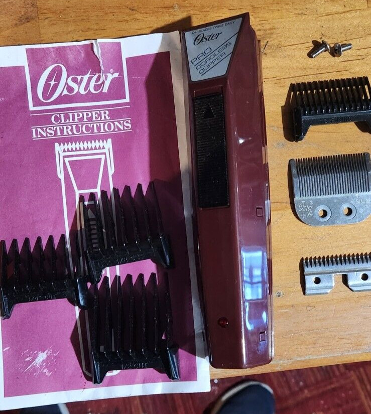 Oster Professional Fast Feed Black Cordless Lithium Ion 90 Minutes 179-01B