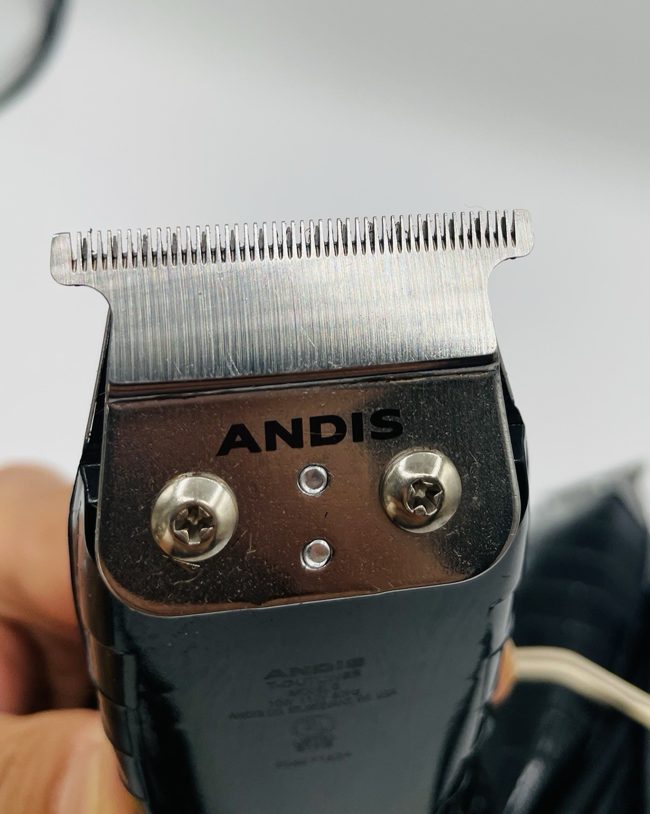 Andis T-Outliner Model G Professional T-Blade Trimmer Corded- $50 Each