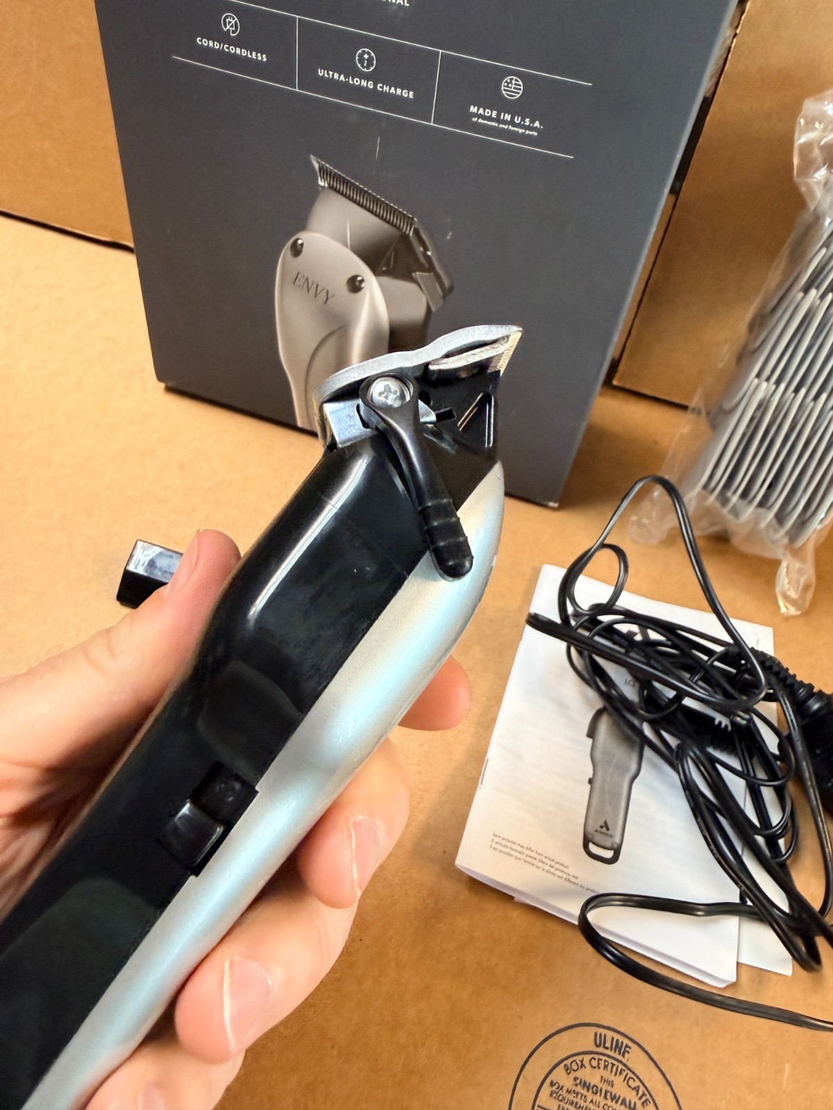 Andis 73000 Cordless Envy Li Adjustable Blade Clipper Rotary Motor