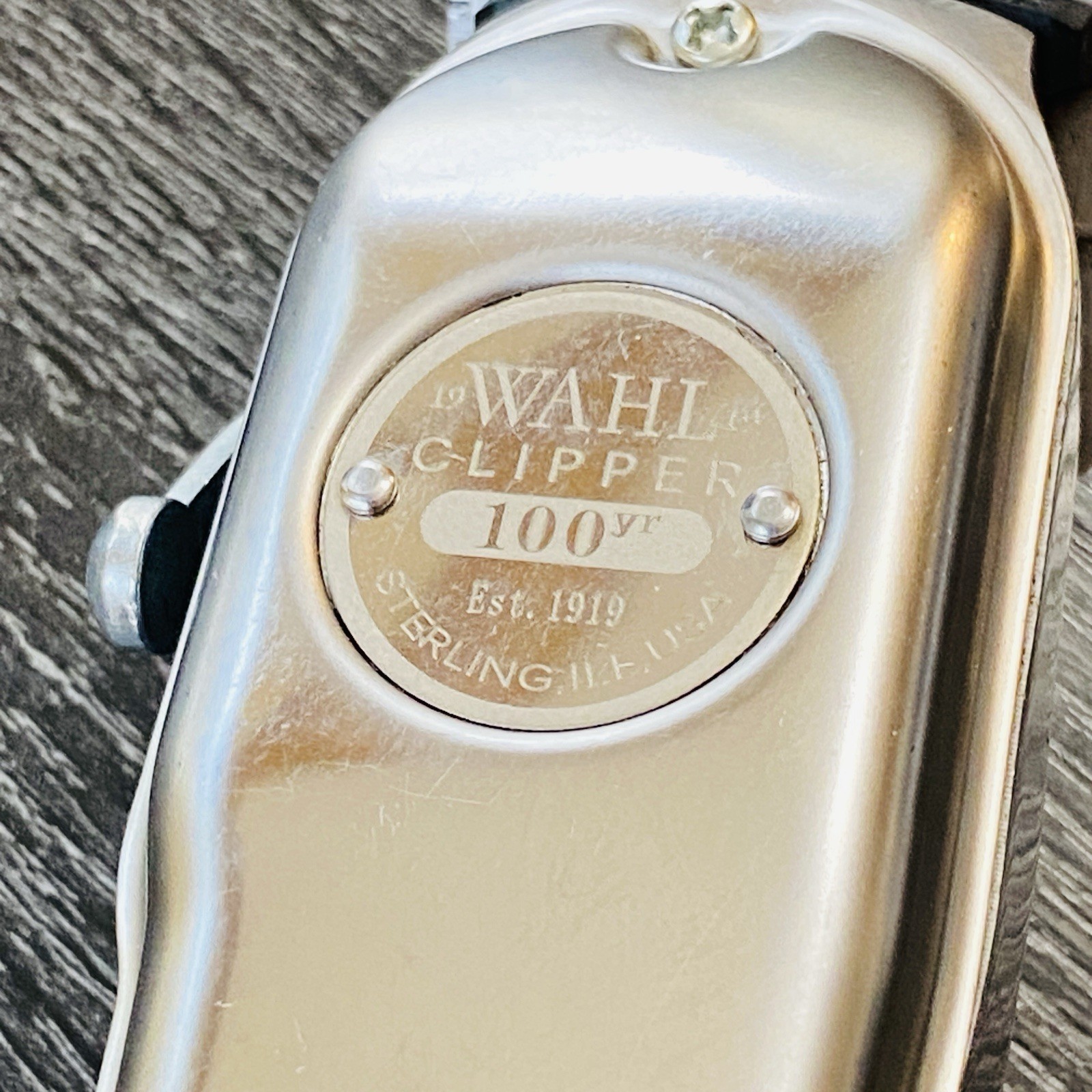 Wahl Professional Clipper 8504L Series Metal Edition Cordless 100yr Adjustable