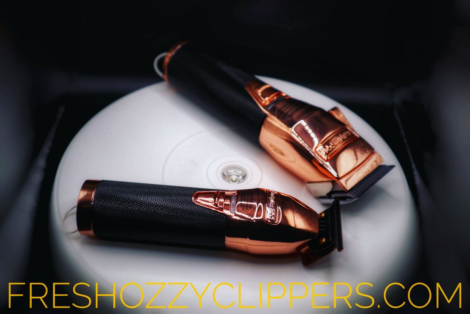 BaByliss PRO FX870W Cordless Clipper, White rose gold
